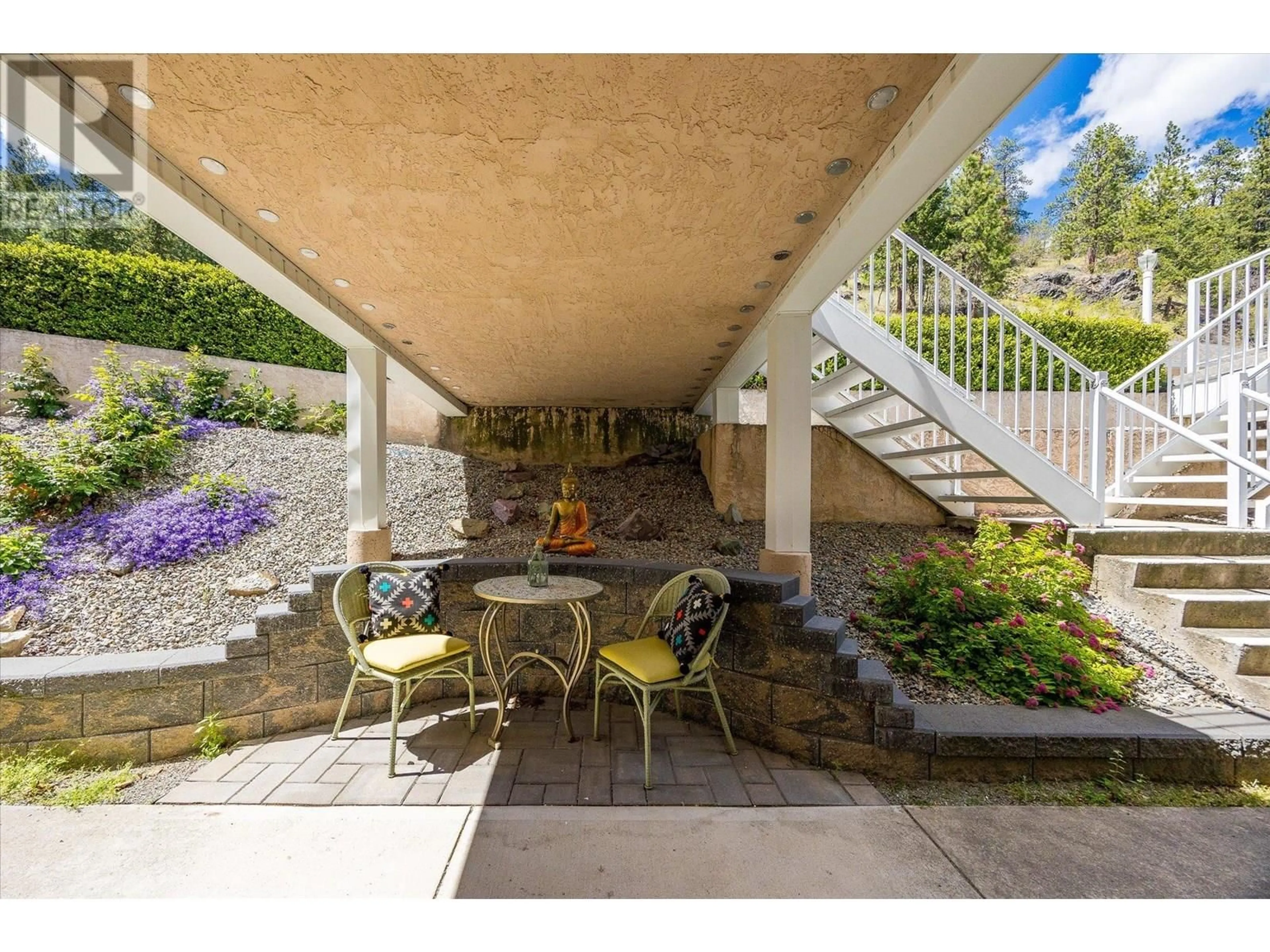 Patio, unknown for 102 - 4630A PONDEROSA DRIVE, Peachland British Columbia V0H1X5