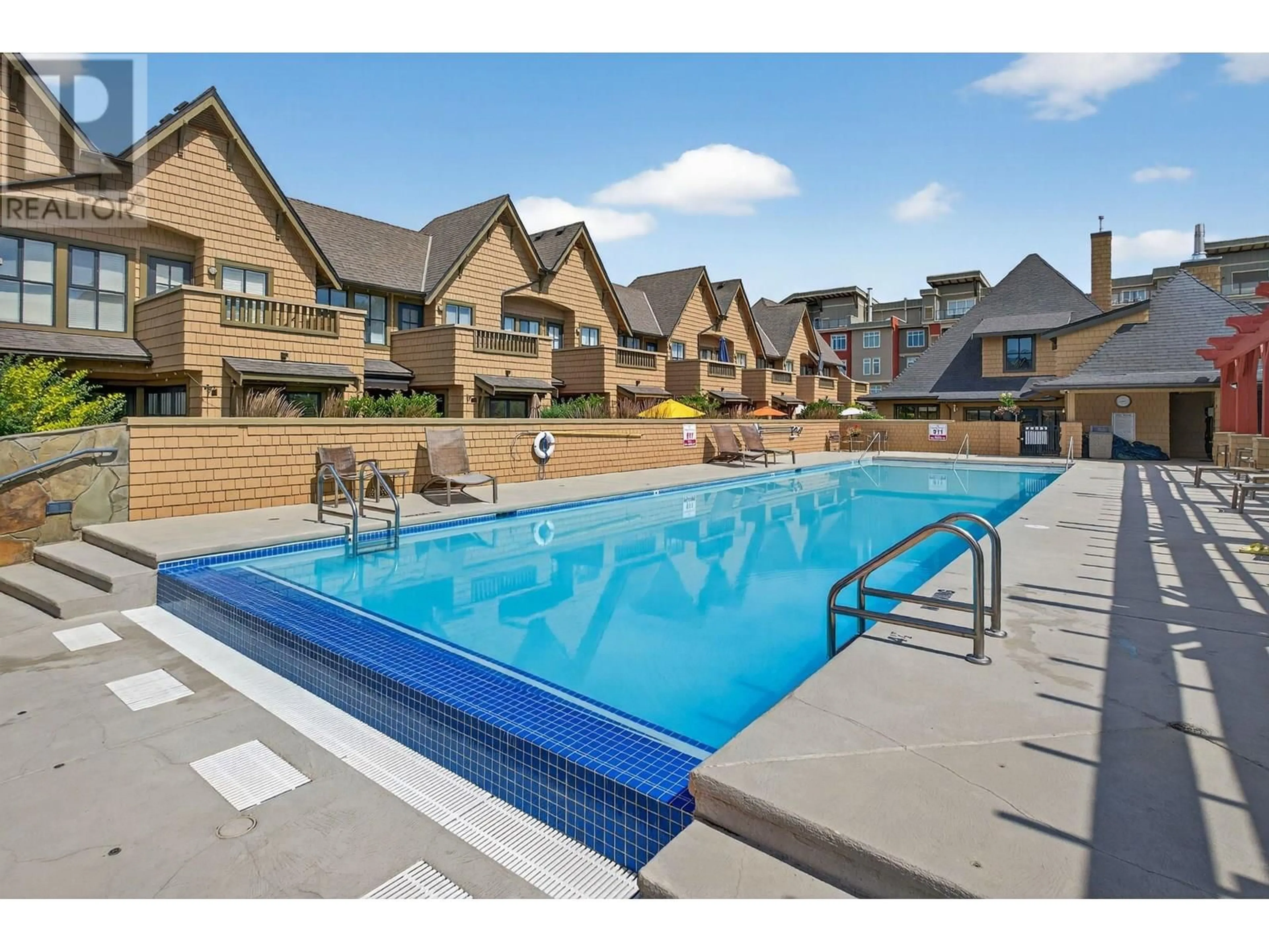 Pool for 524 - 3880 TRUSWELL ROAD, Kelowna British Columbia V1W5A2