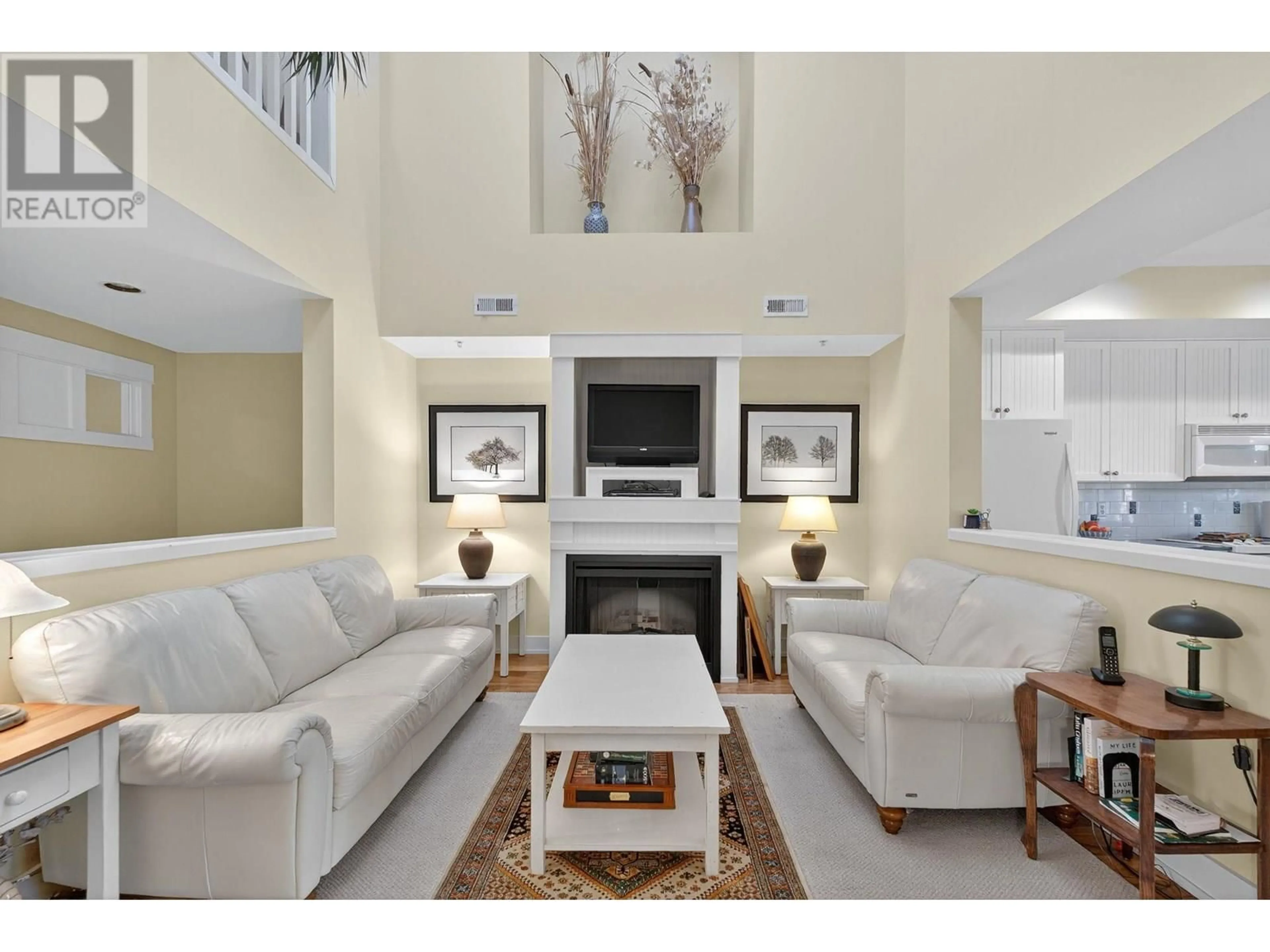 Living room with furniture, unknown for 524 - 3880 TRUSWELL ROAD, Kelowna British Columbia V1W5A2