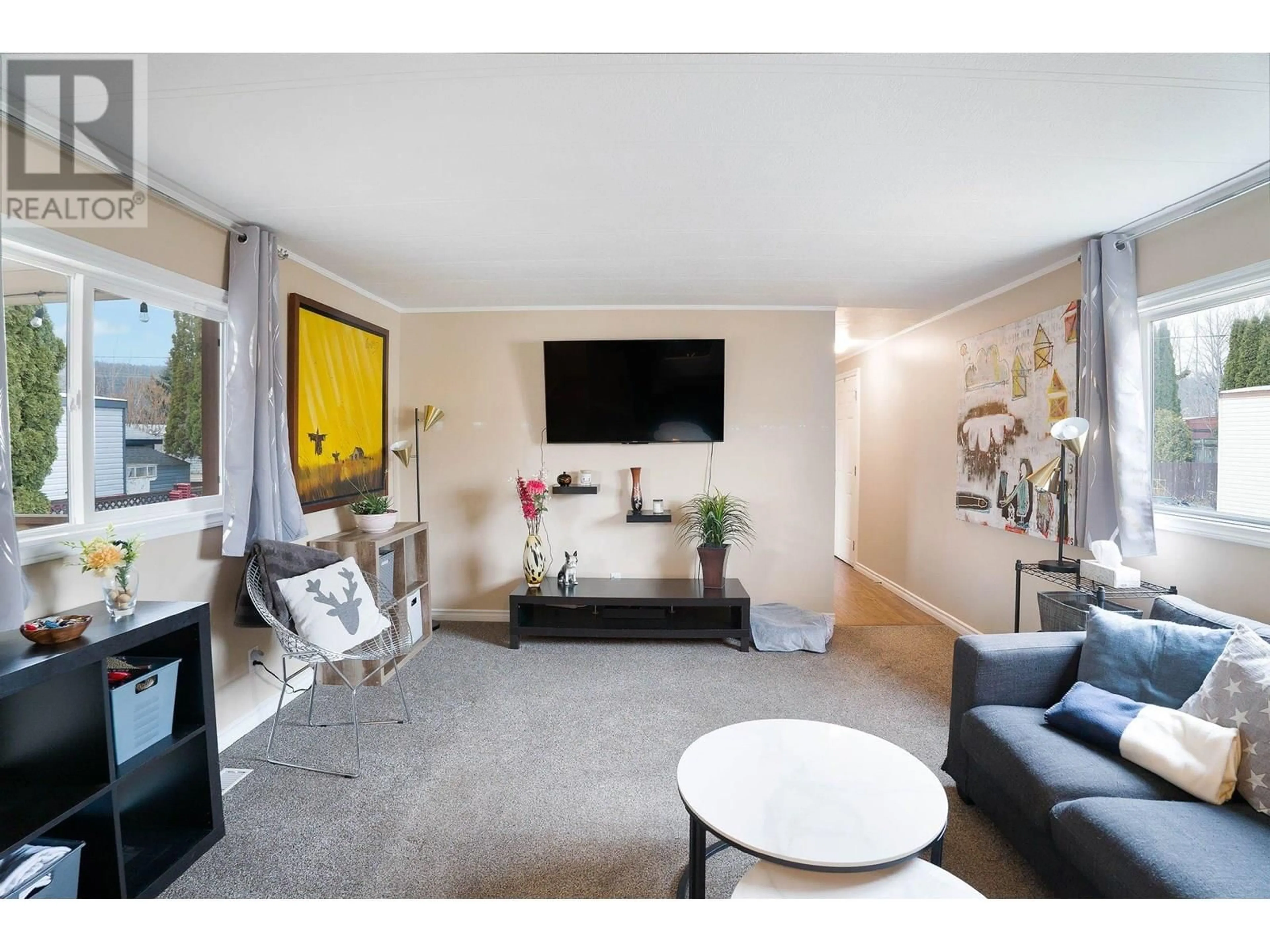 Living room with furniture, unknown for 37 - 720 COMMONWEALTH ROAD, Kelowna British Columbia V4V1R3
