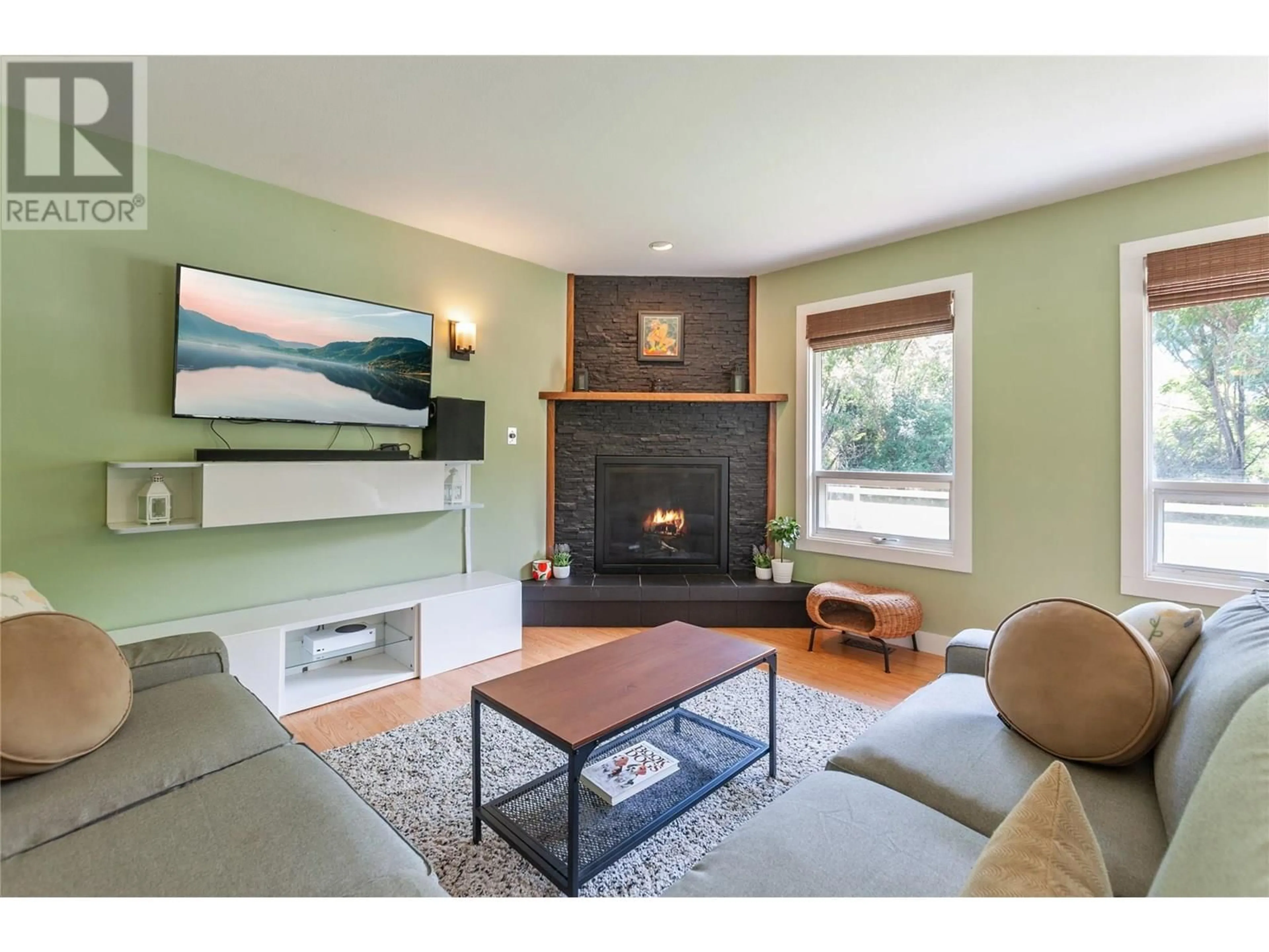 Living room with furniture, unknown for 5036 14TH AVENUE, Okanagan Falls British Columbia V0H1R0