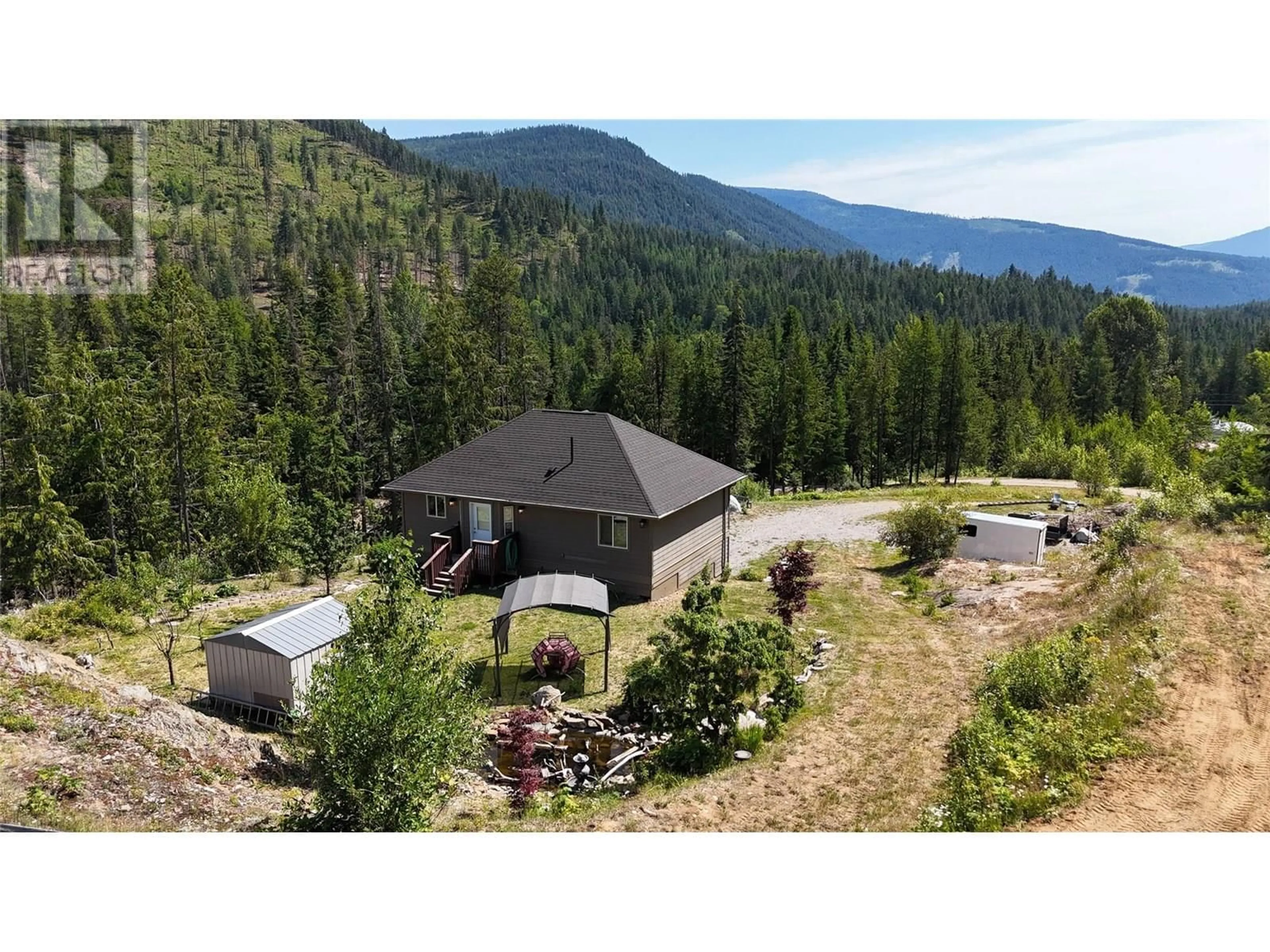 A pic from outside/outdoor area/front of a property/back of a property/a pic from drone, mountain view for 615 LAKEVIEW ARROWCREEK ROAD, Creston British Columbia V0B1G8
