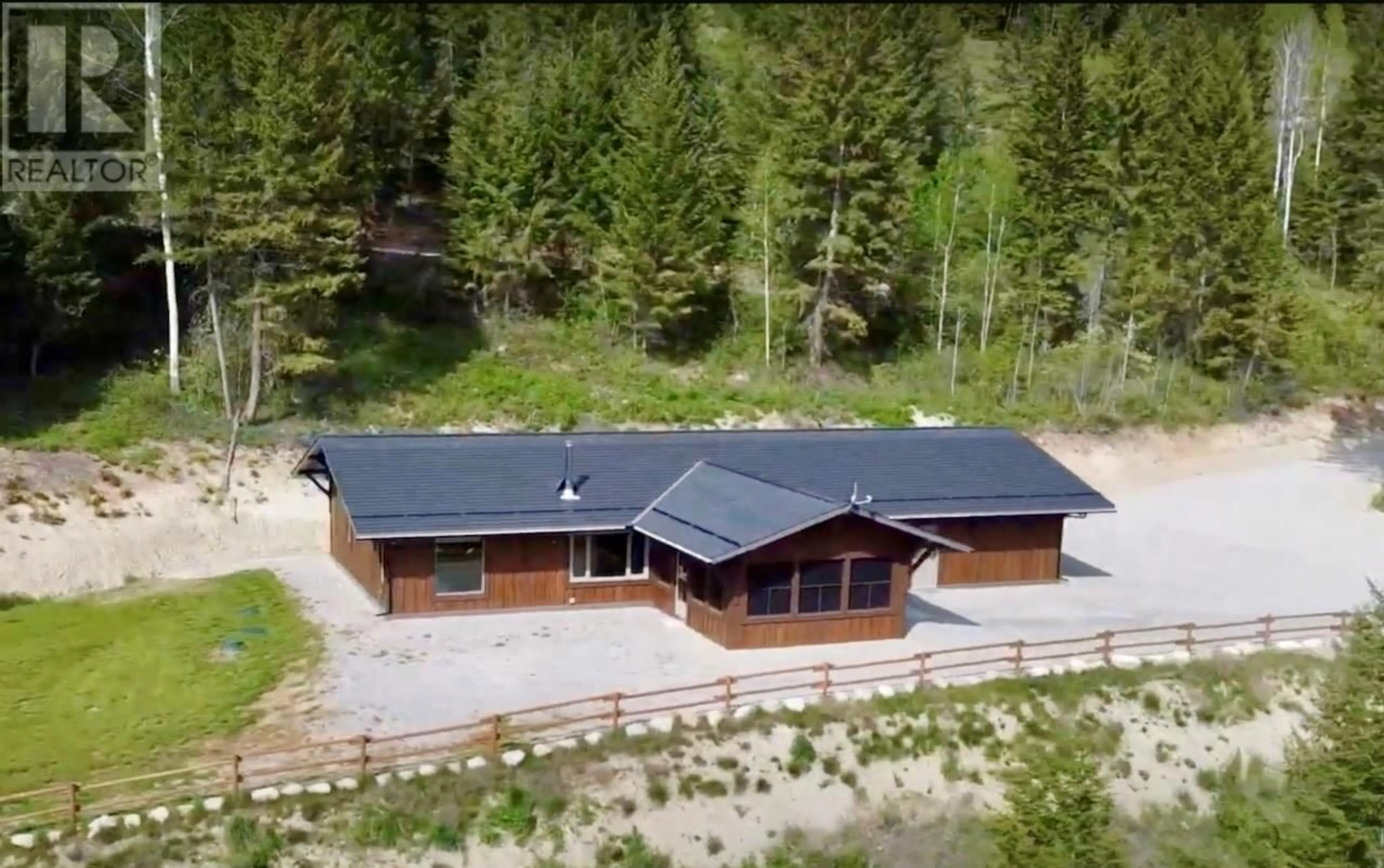 A pic from outside/outdoor area/front of a property/back of a property/a pic from drone, building for 4975 CASTLEDALE VIEW ESTATES ROAD, Golden British Columbia V0A1L0