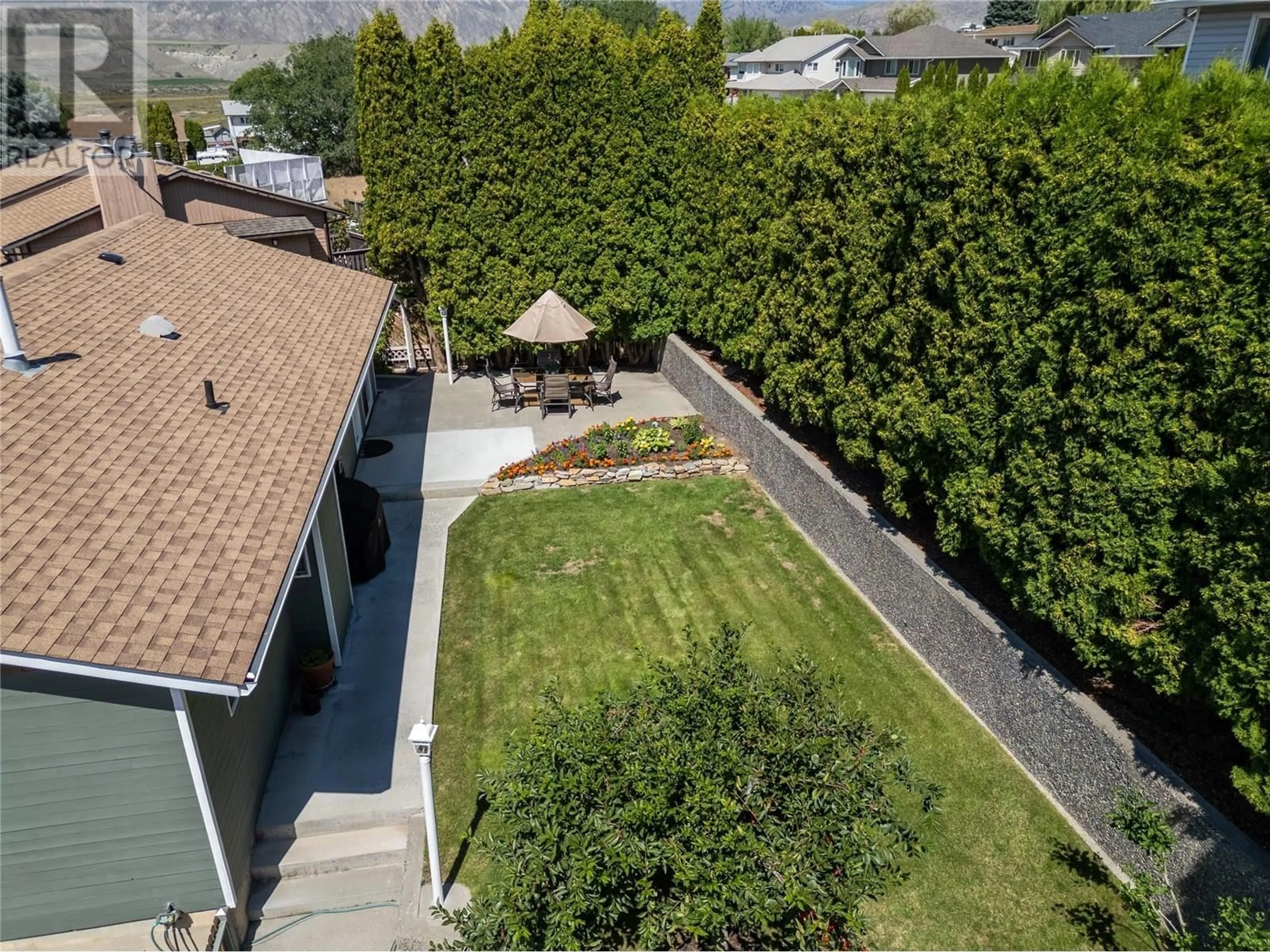 A pic from outside/outdoor area/front of a property/back of a property/a pic from drone, mountain view for 1251 KINCAID PLACE, Ashcroft British Columbia V0K1A0