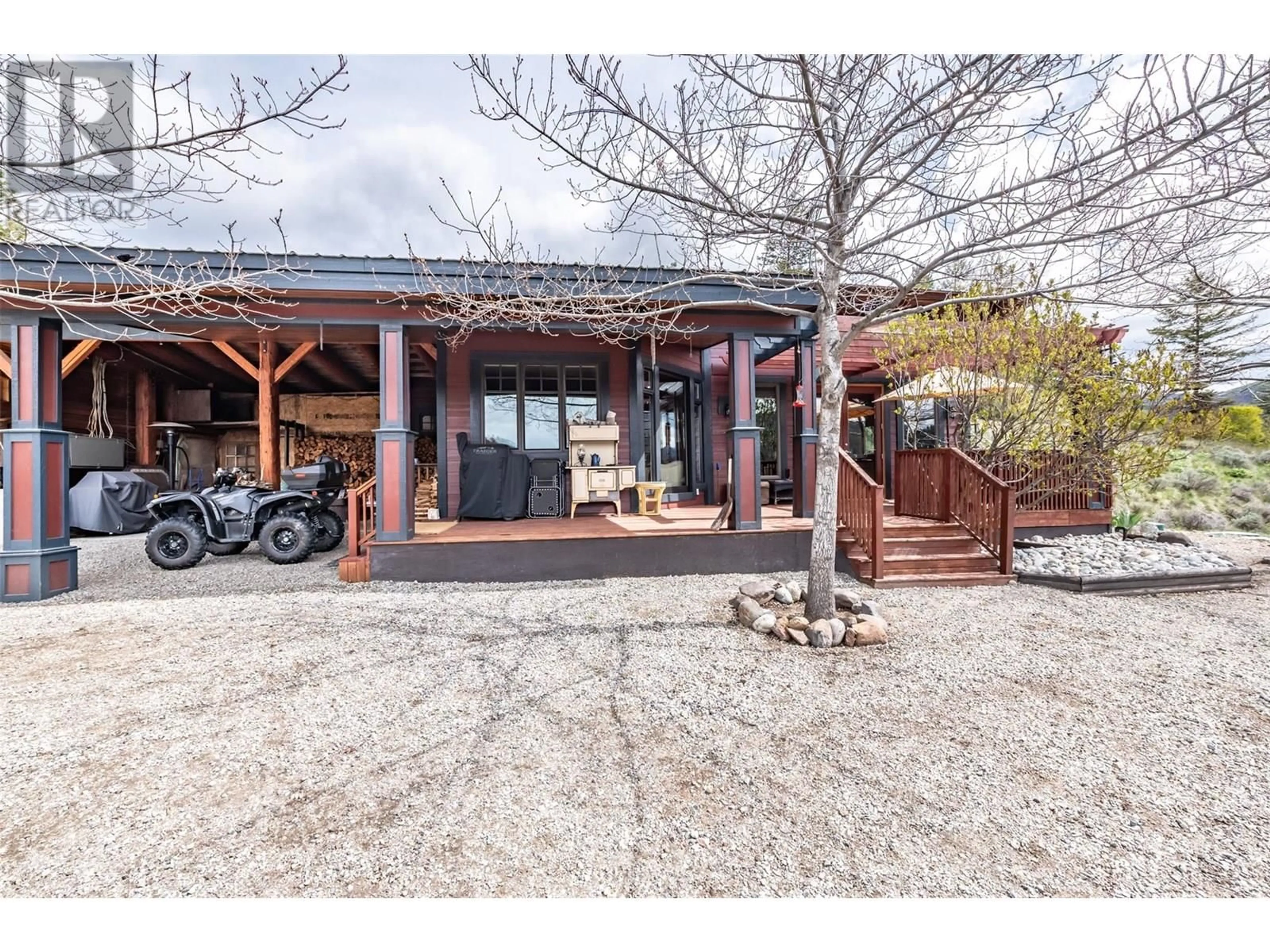 A pic from outside/outdoor area/front of a property/back of a property/a pic from drone, unknown for 795 SHEEP CREEK ROAD, Kaleden British Columbia V0K1K0