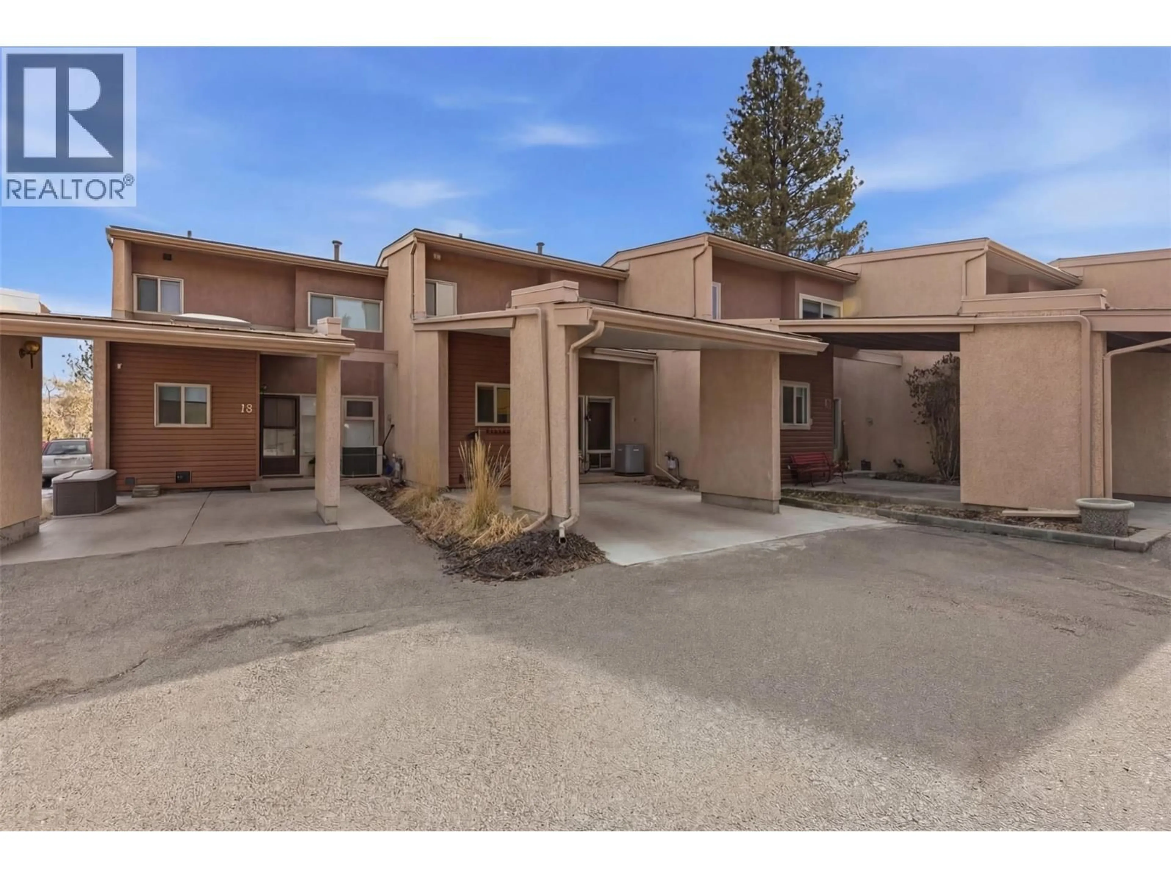 Unknown for 14 - 1555 SUMMIT DRIVE, Kamloops British Columbia V2E1E9