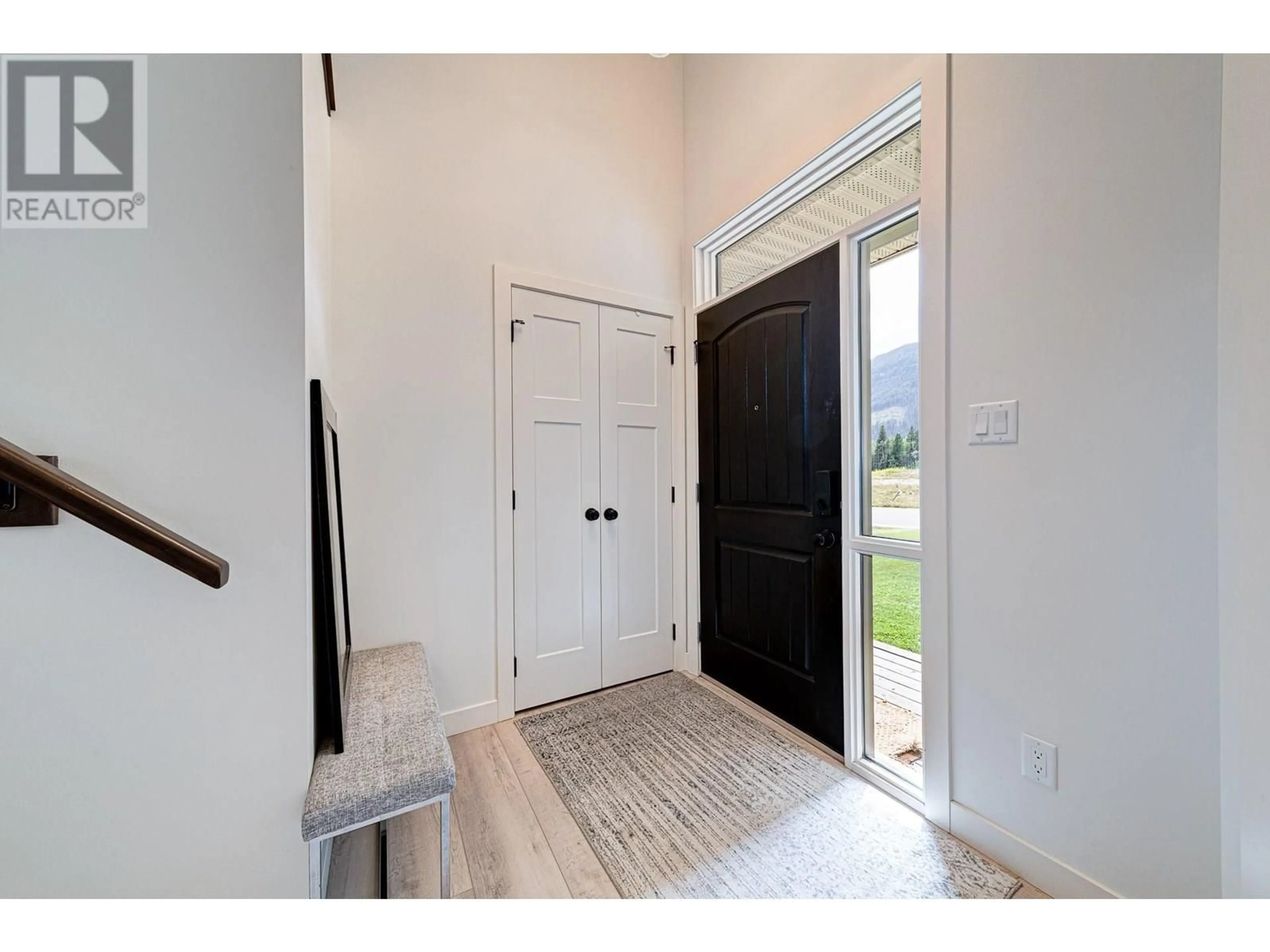 Indoor entryway for 2030 GOLDEN EAGLE DRIVE, Sparwood British Columbia V0B2G2