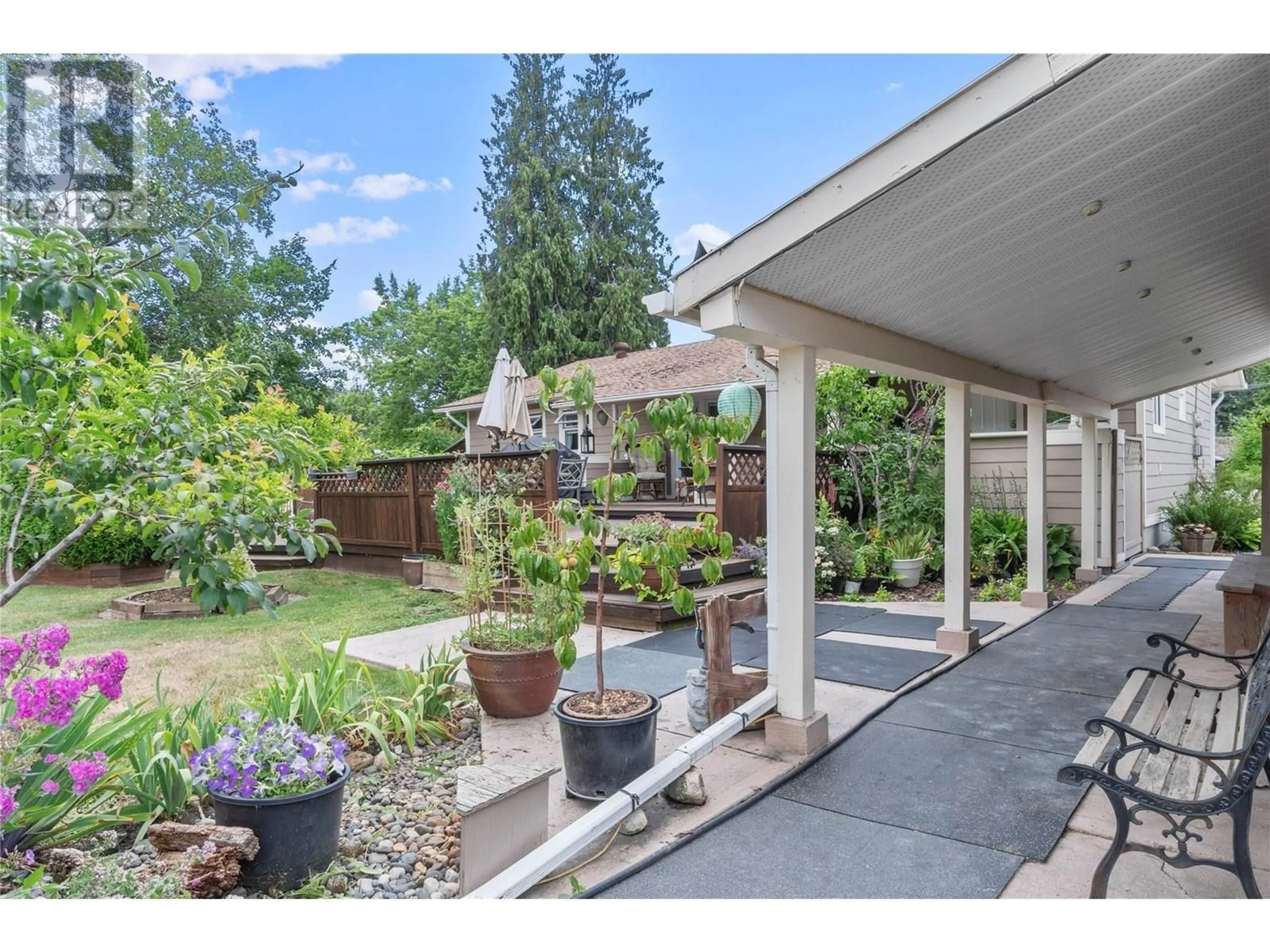 Patio, unknown for 7250 52 STREET NORTHEAST, Salmon Arm British Columbia V0E1K0