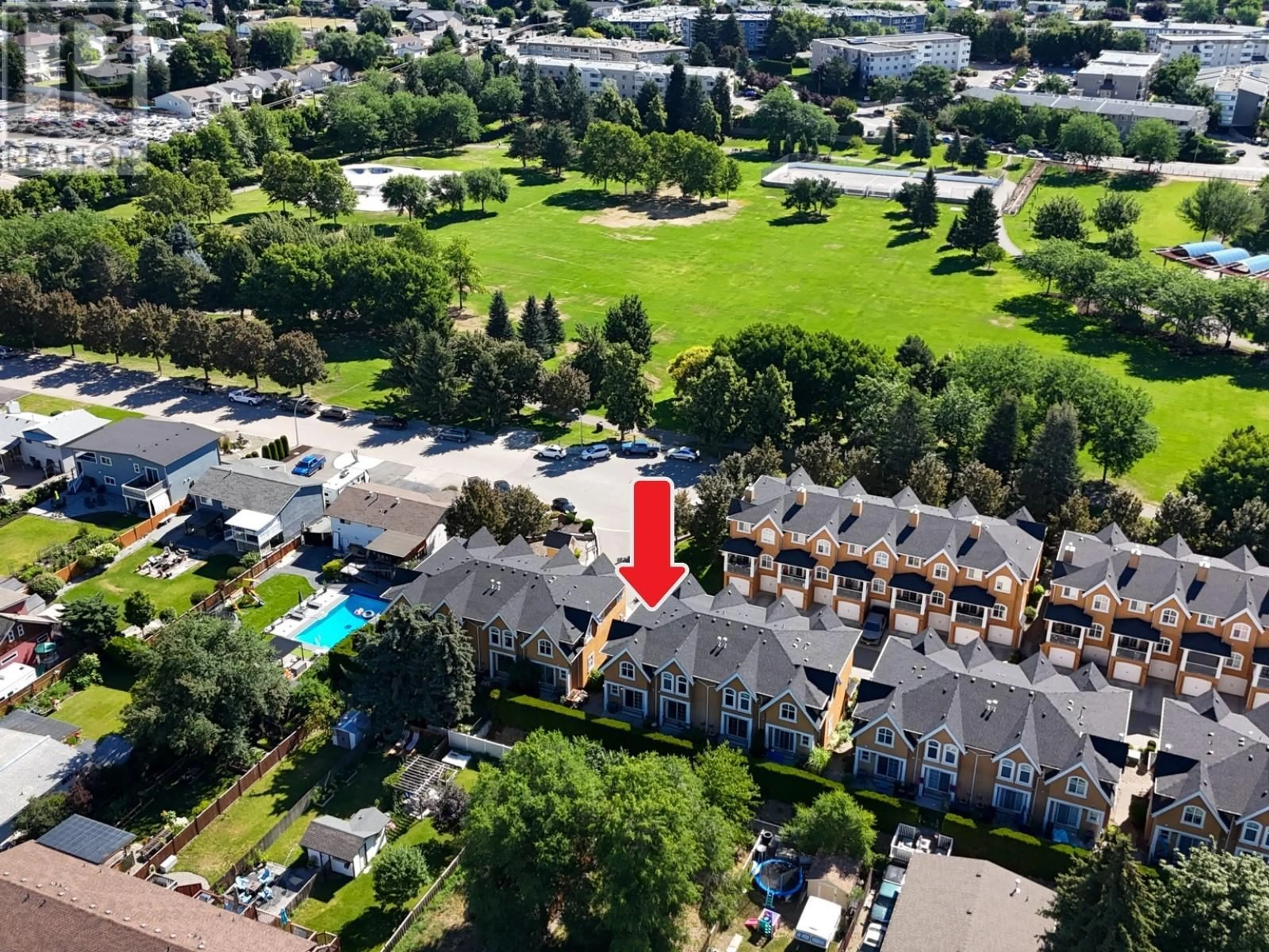 A pic from outside/outdoor area/front of a property/back of a property/a pic from drone, unknown for 122 - 456 MCPHEE STREET, Kelowna British Columbia V1X8C5