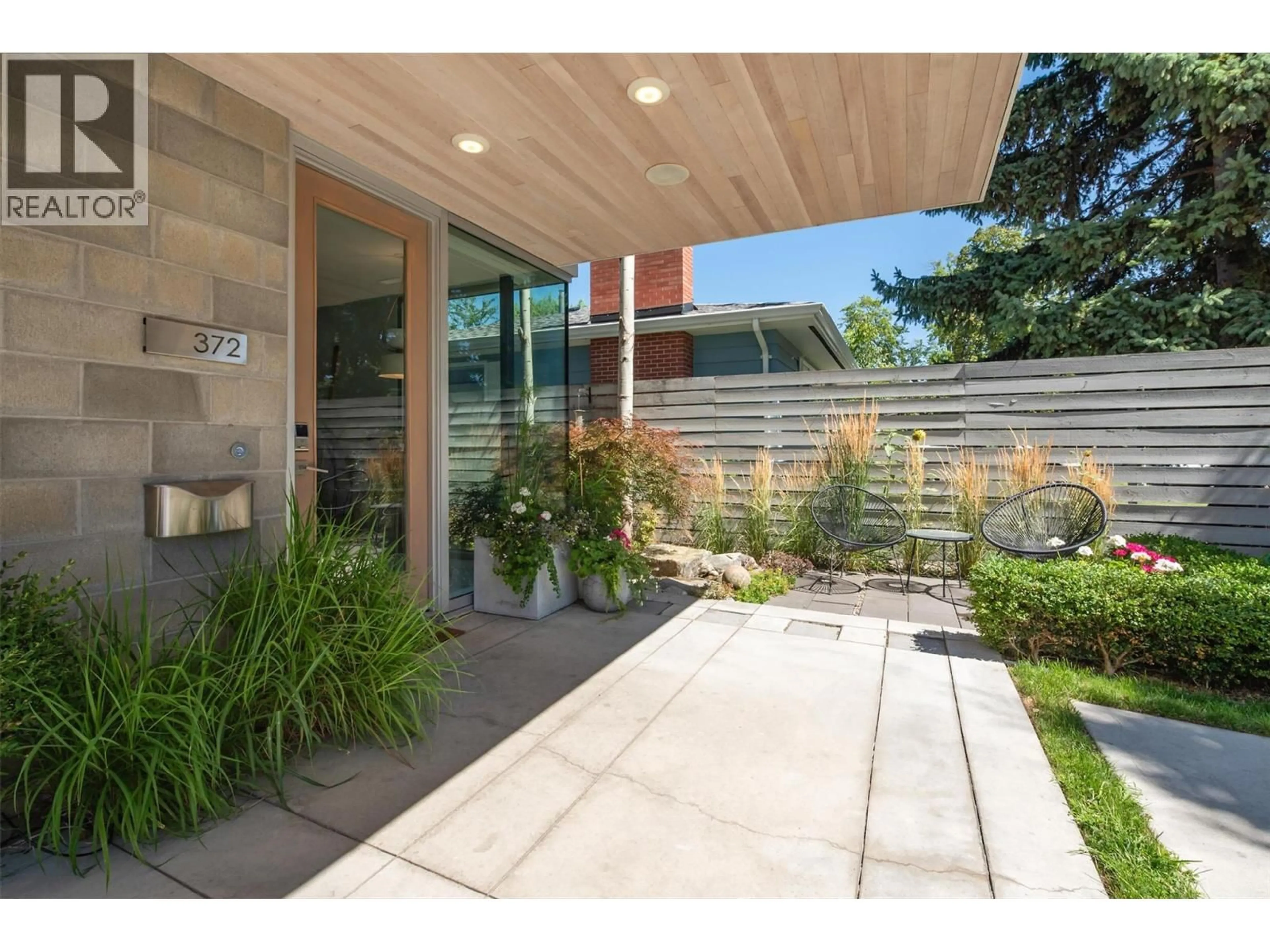 Unknown for 372 PATTERSON AVENUE, Kelowna British Columbia V1Y5C2