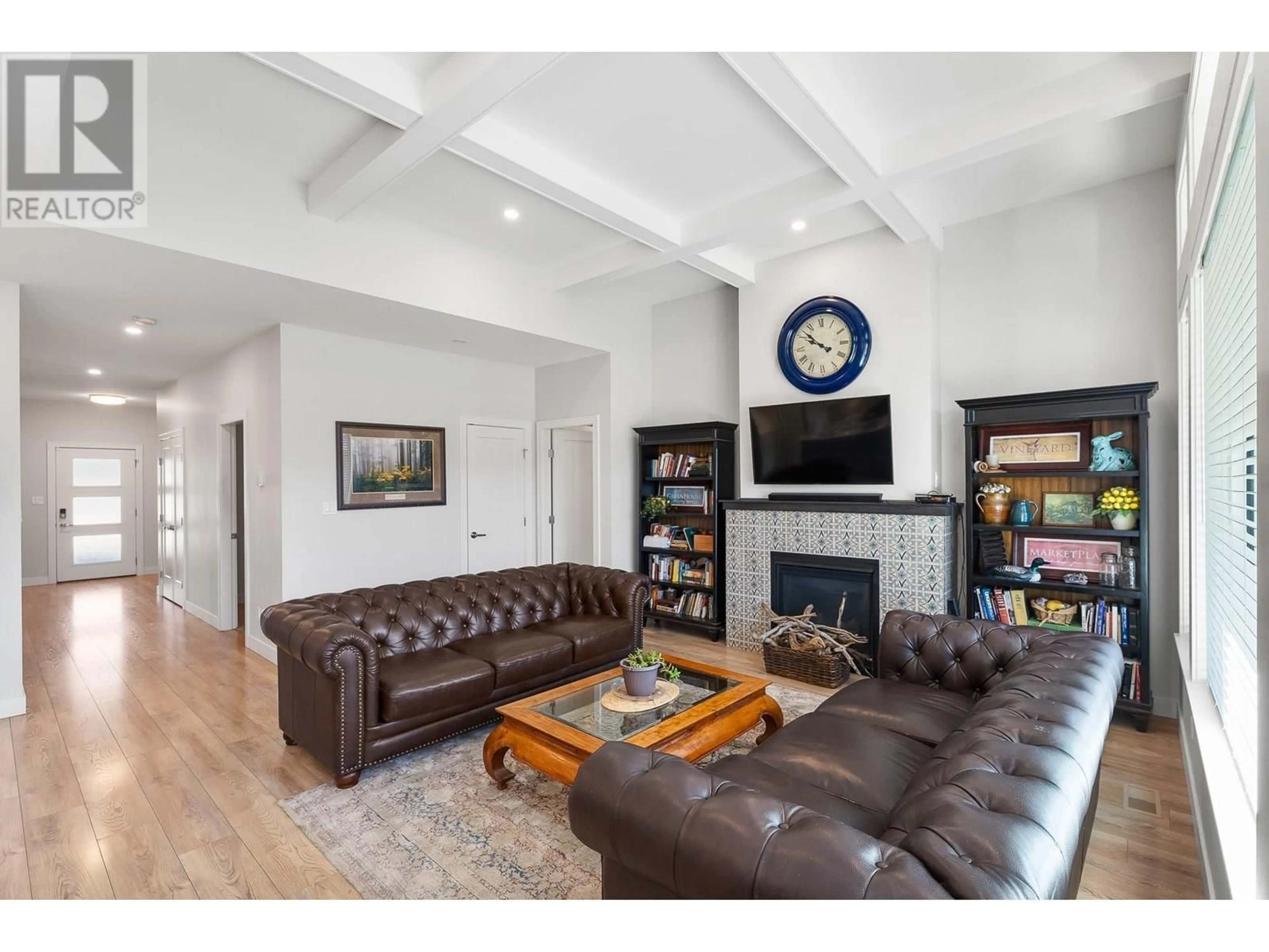 Living room with furniture, unknown for 216 - 641 SHUSWAP ROAD EAST, Kamloops British Columbia V2H0E2