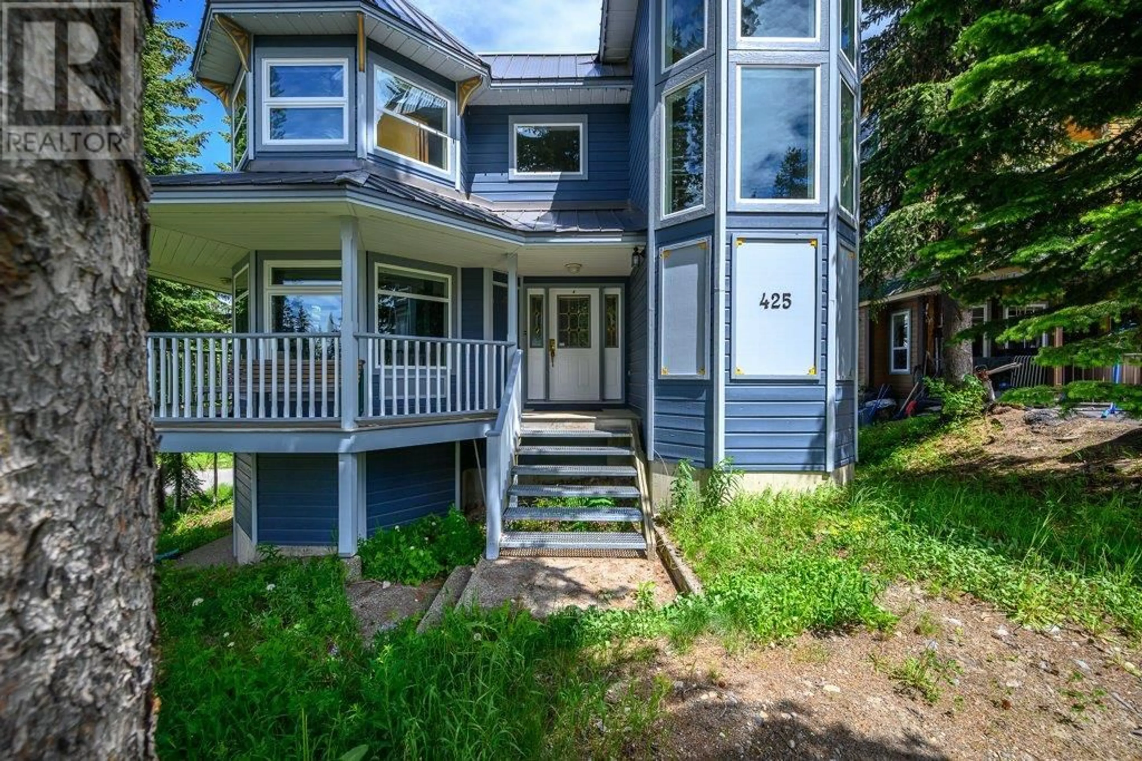 Unknown for 425 MONASHEE ROAD, Silver Star British Columbia V1B3M1