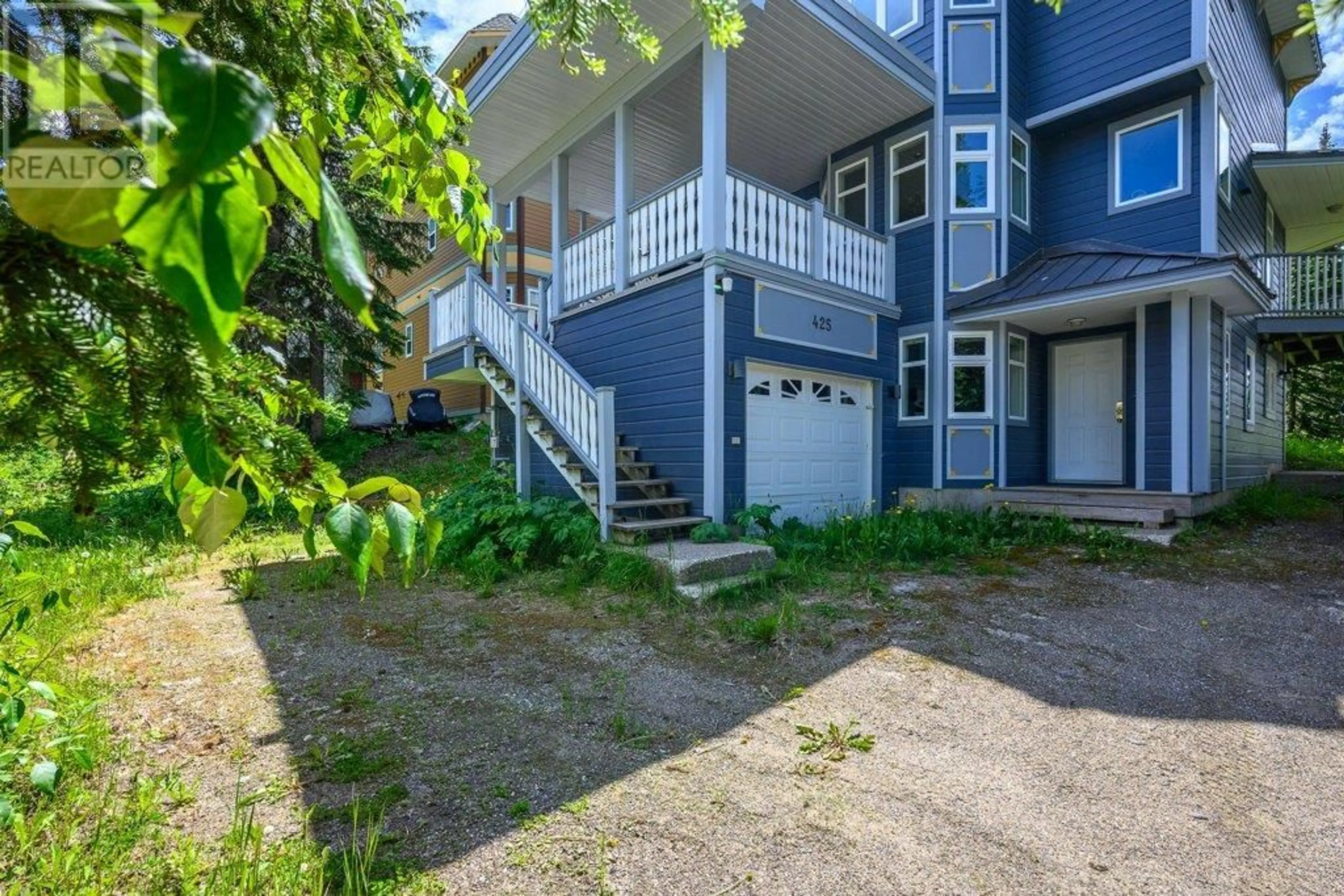 Unknown for 425 MONASHEE ROAD, Silver Star British Columbia V1B3M1