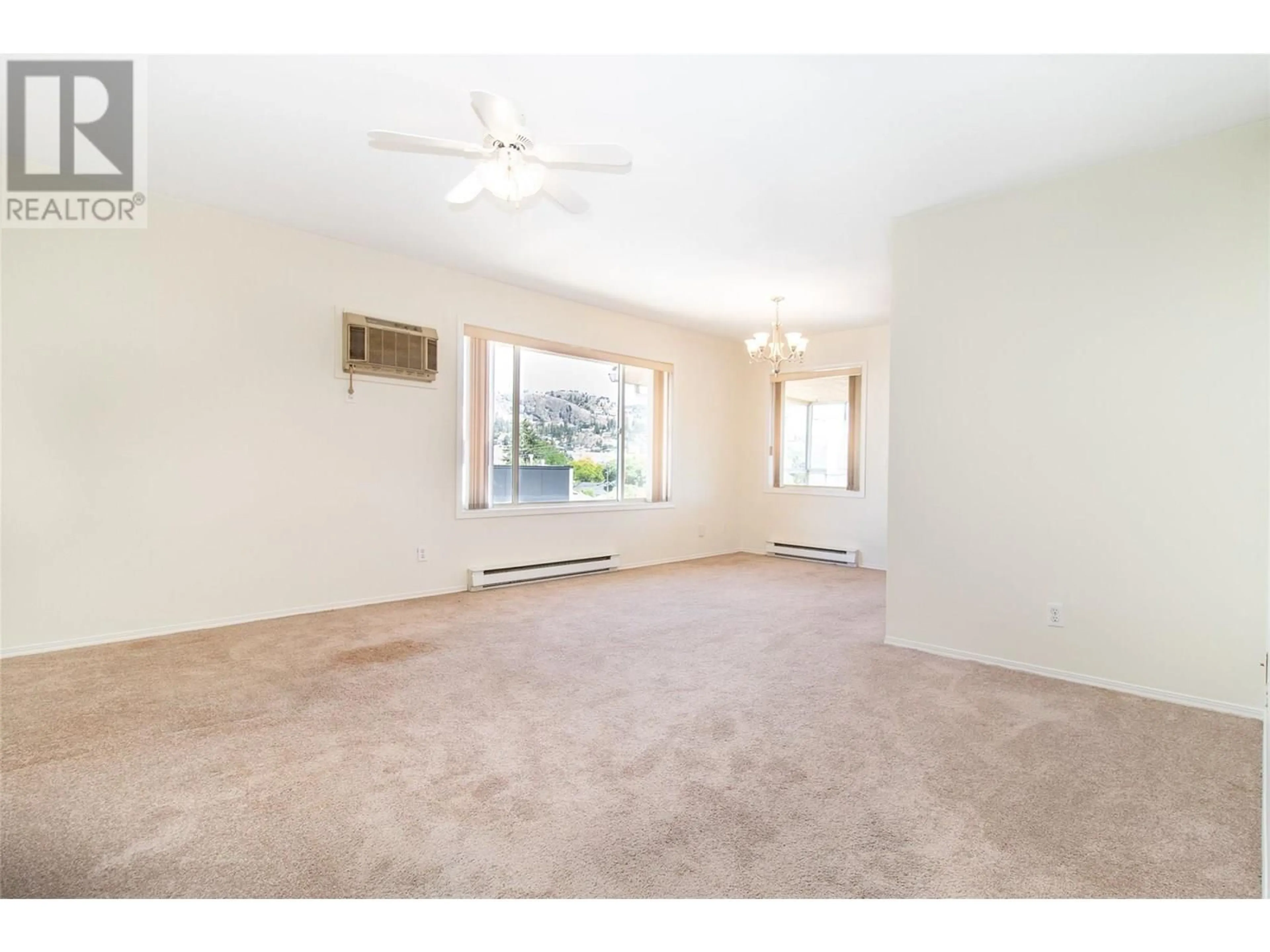 A pic of a room for 304 - 1318 RICHTER STREET, Kelowna British Columbia V1Y2L3