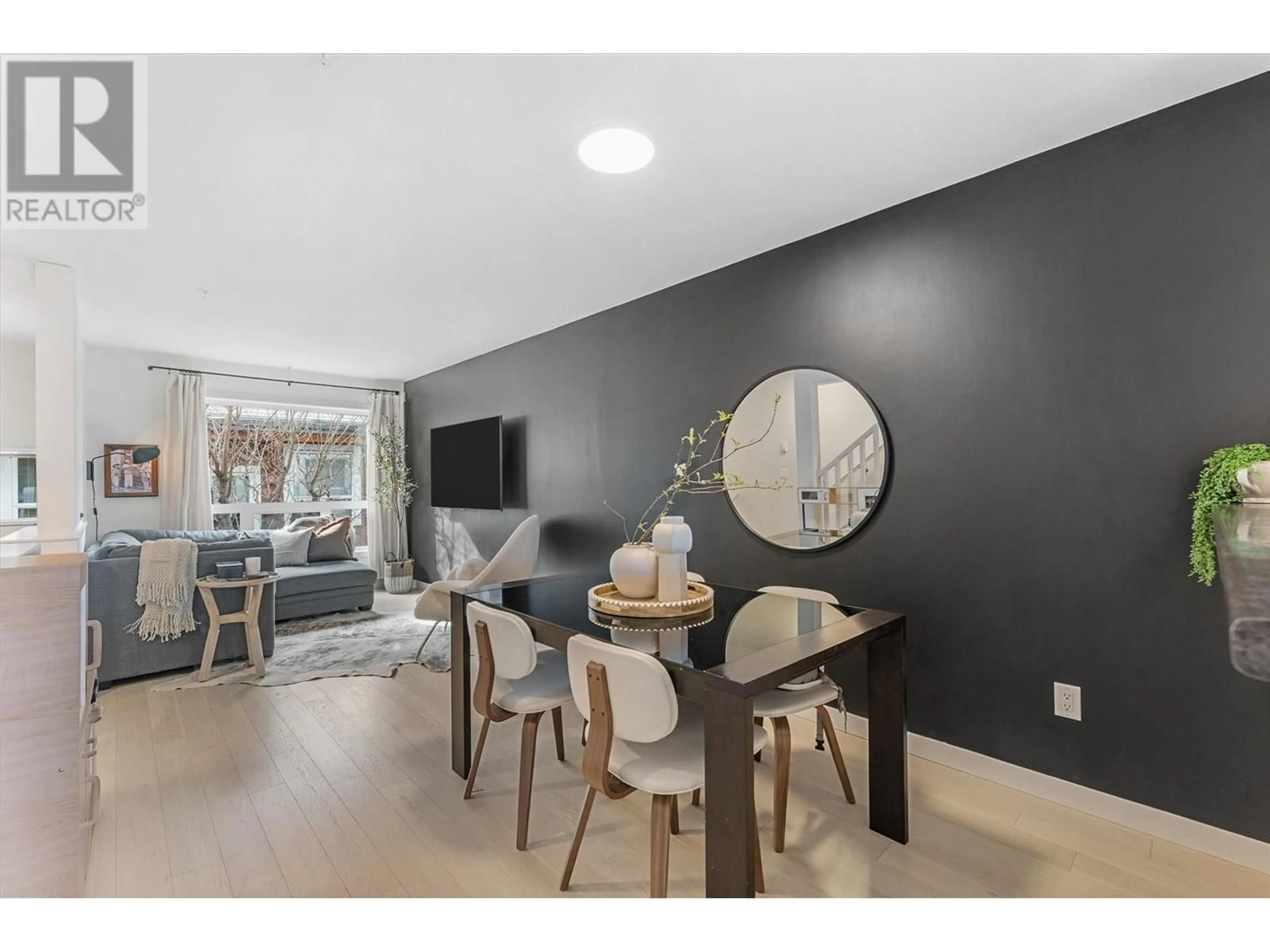 Unknown for 3 - 1811 AMBROSI ROAD, Kelowna British Columbia V1Y4R9