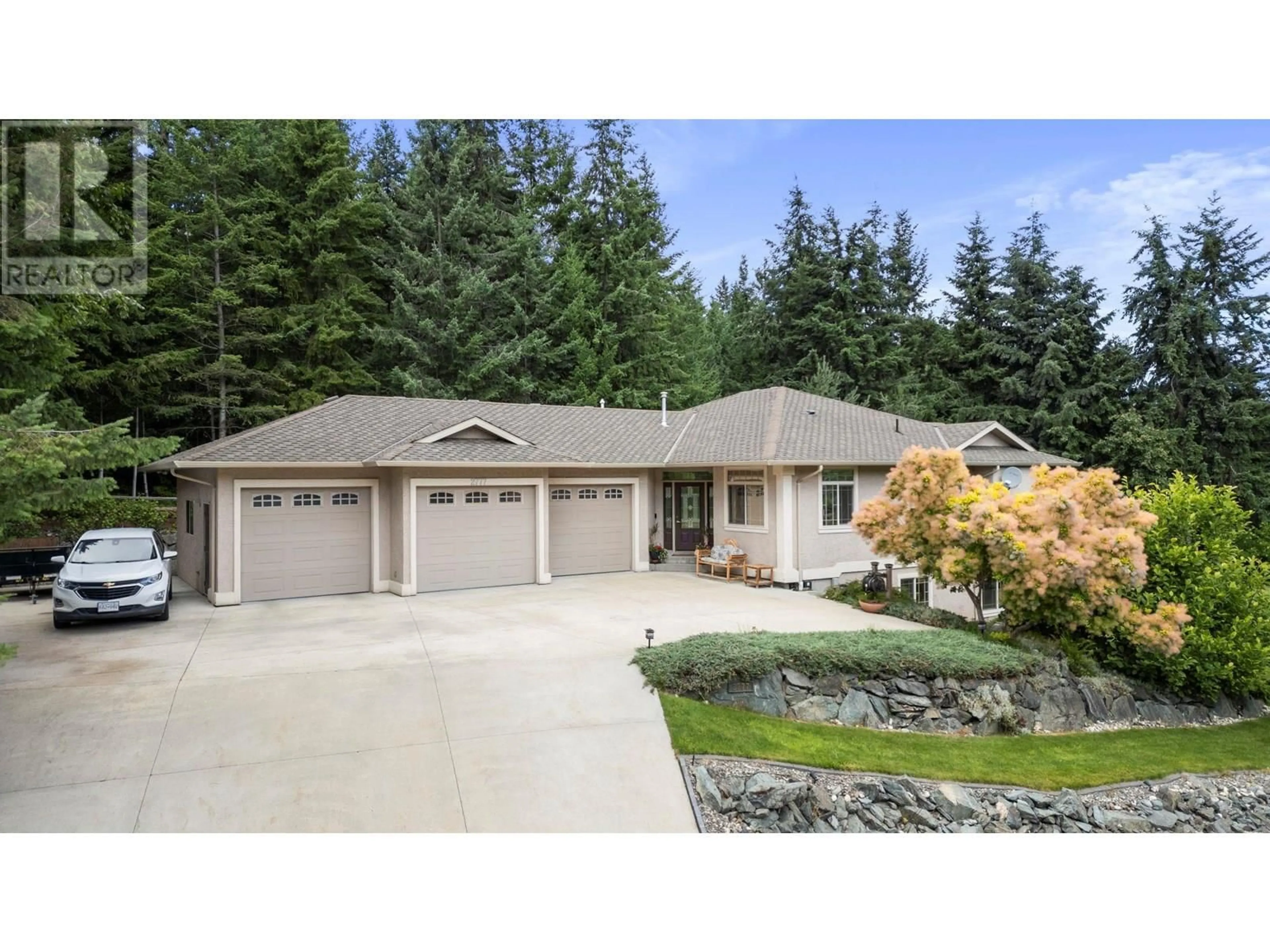 Home with vinyl exterior material, street for 2777 MOUNTVIEW DRIVE, Blind Bay British Columbia V0E1H1