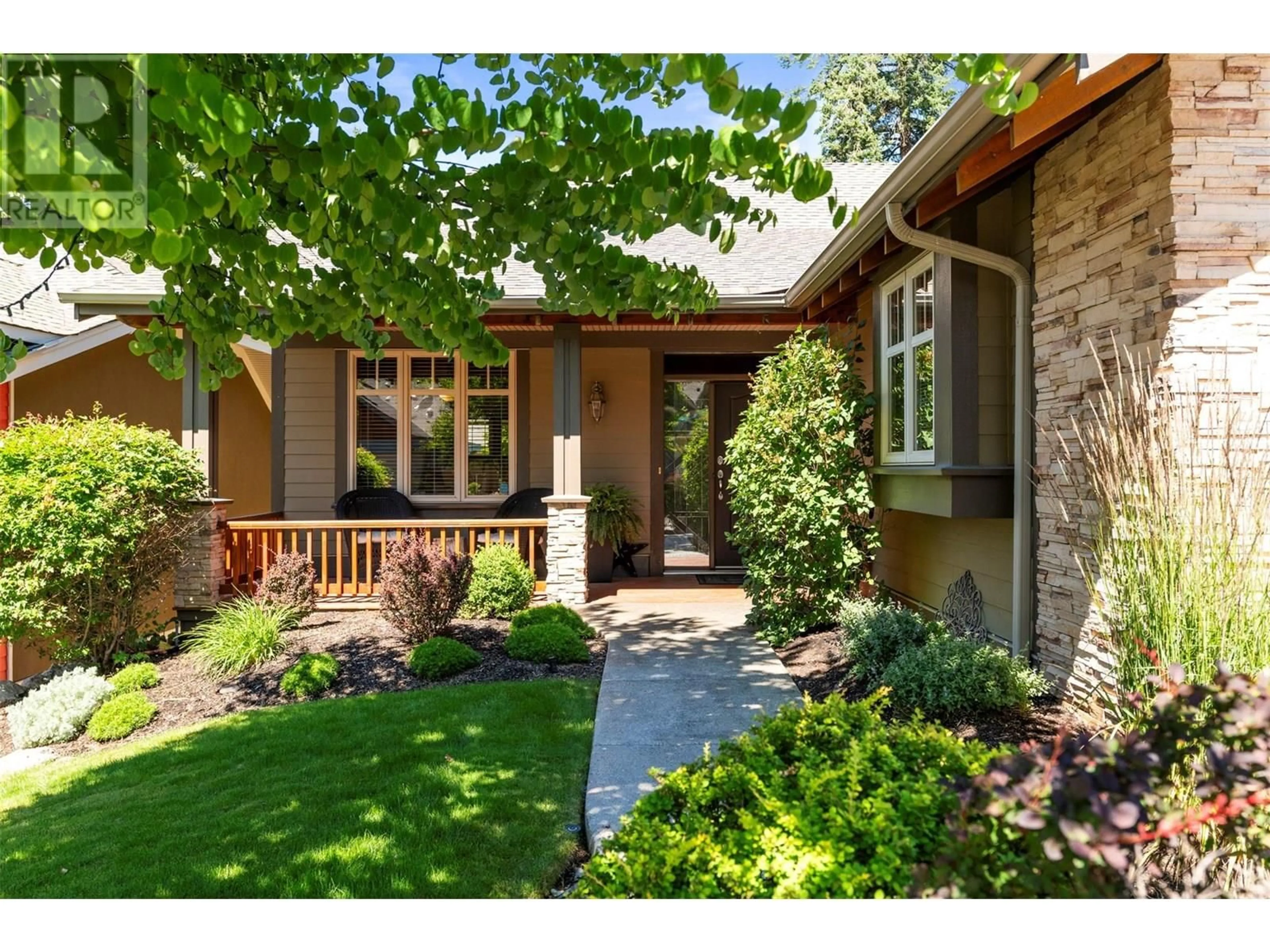 Home with brick exterior material, street for 140 MASHIE CRESCENT, Vernon British Columbia V1H1V8