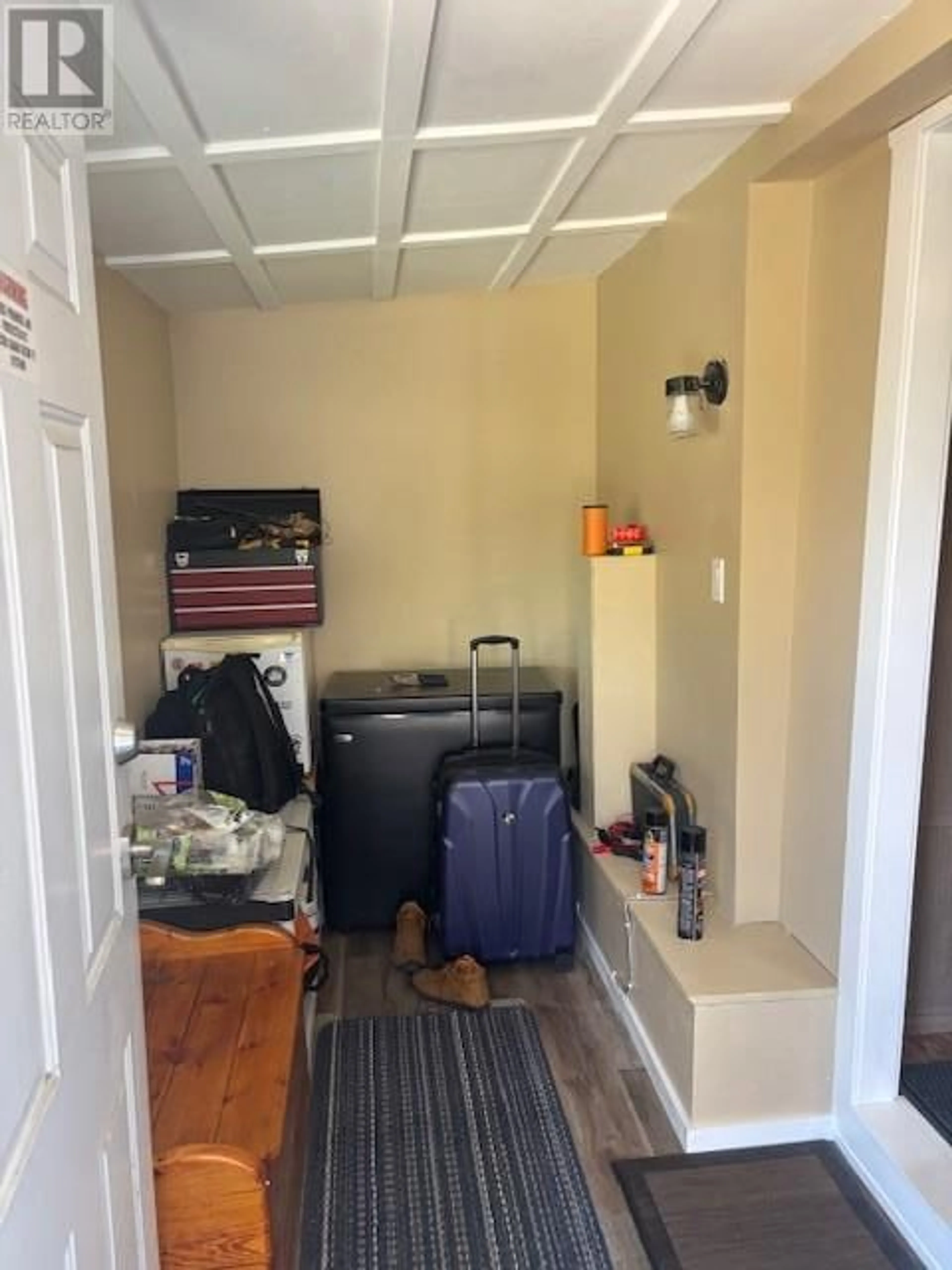 A pic of a room for 1 ROBSON ROAD, Mara British Columbia V0E2K0