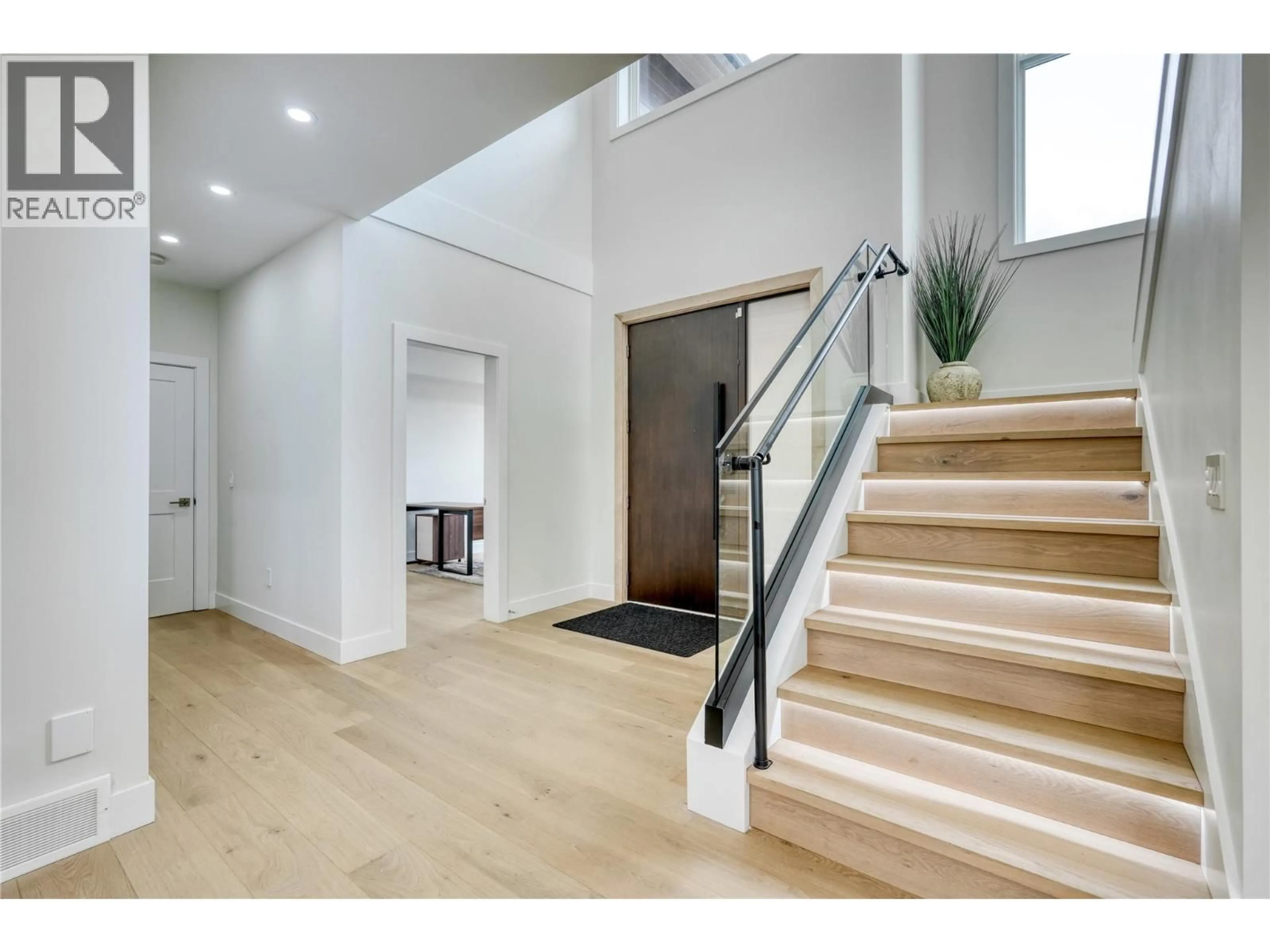 Unknown for 1047 OAK BARREL PLACE, West Kelowna British Columbia V1Z2G9