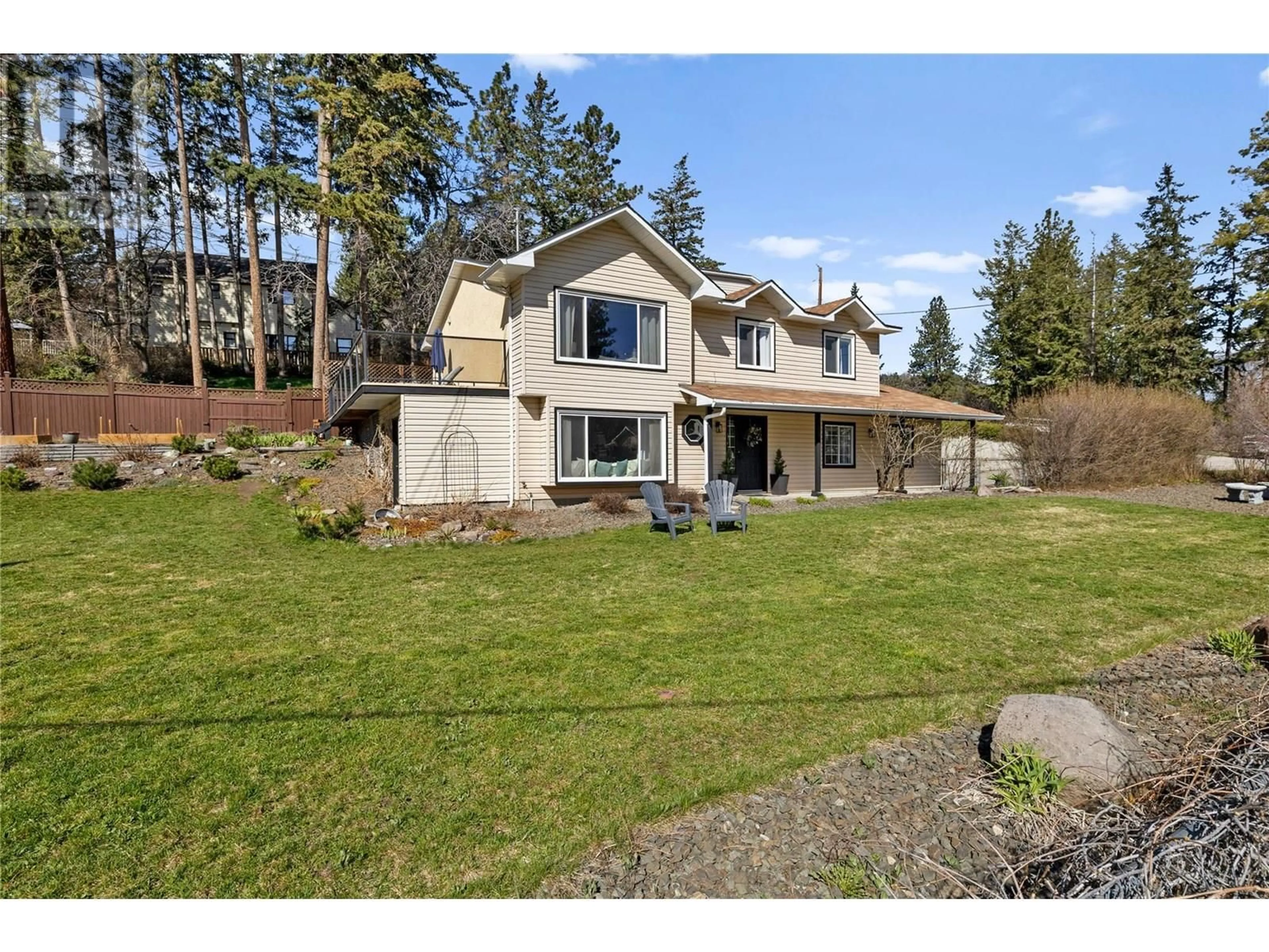 A pic from outside/outdoor area/front of a property/back of a property/a pic from drone, unknown for 3101 COUNTRY PINES WAY, West Kelowna British Columbia V4T1C2