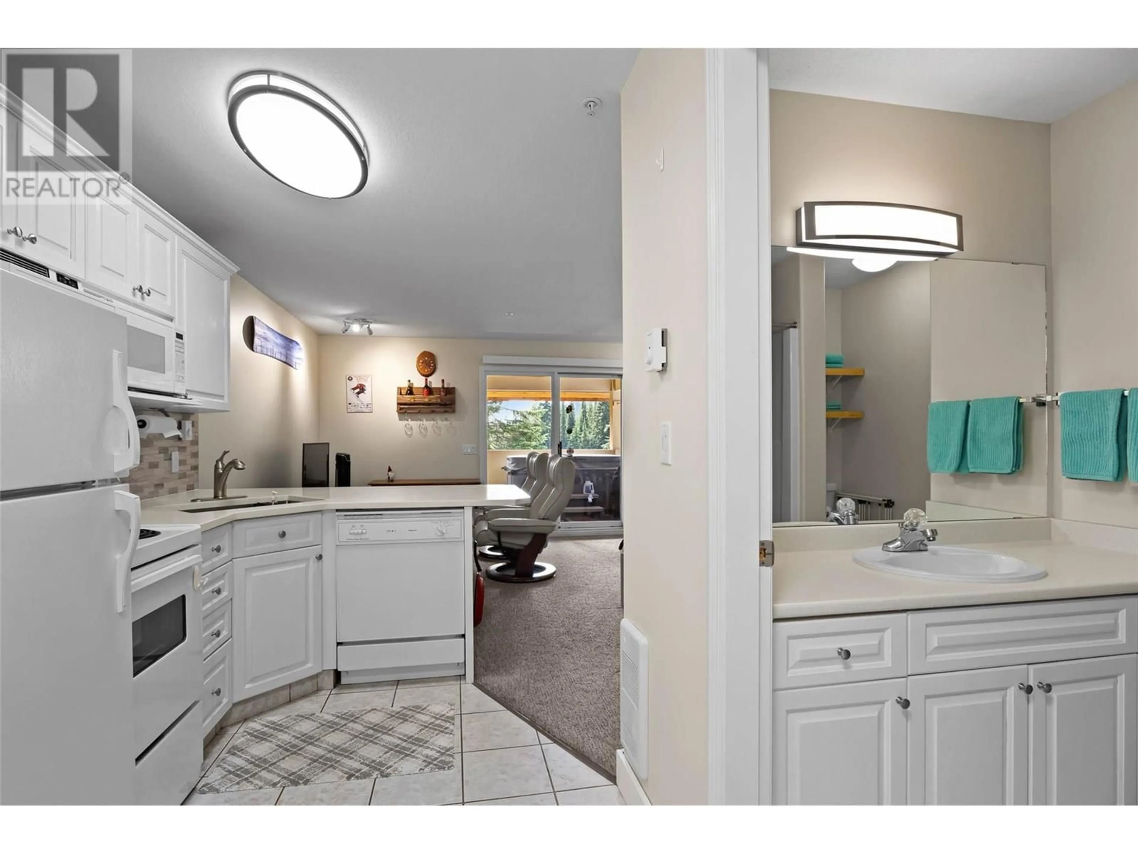 Unknown for 8 - 3320 VILLAGE PLACE, Kamloops British Columbia V0E5N0
