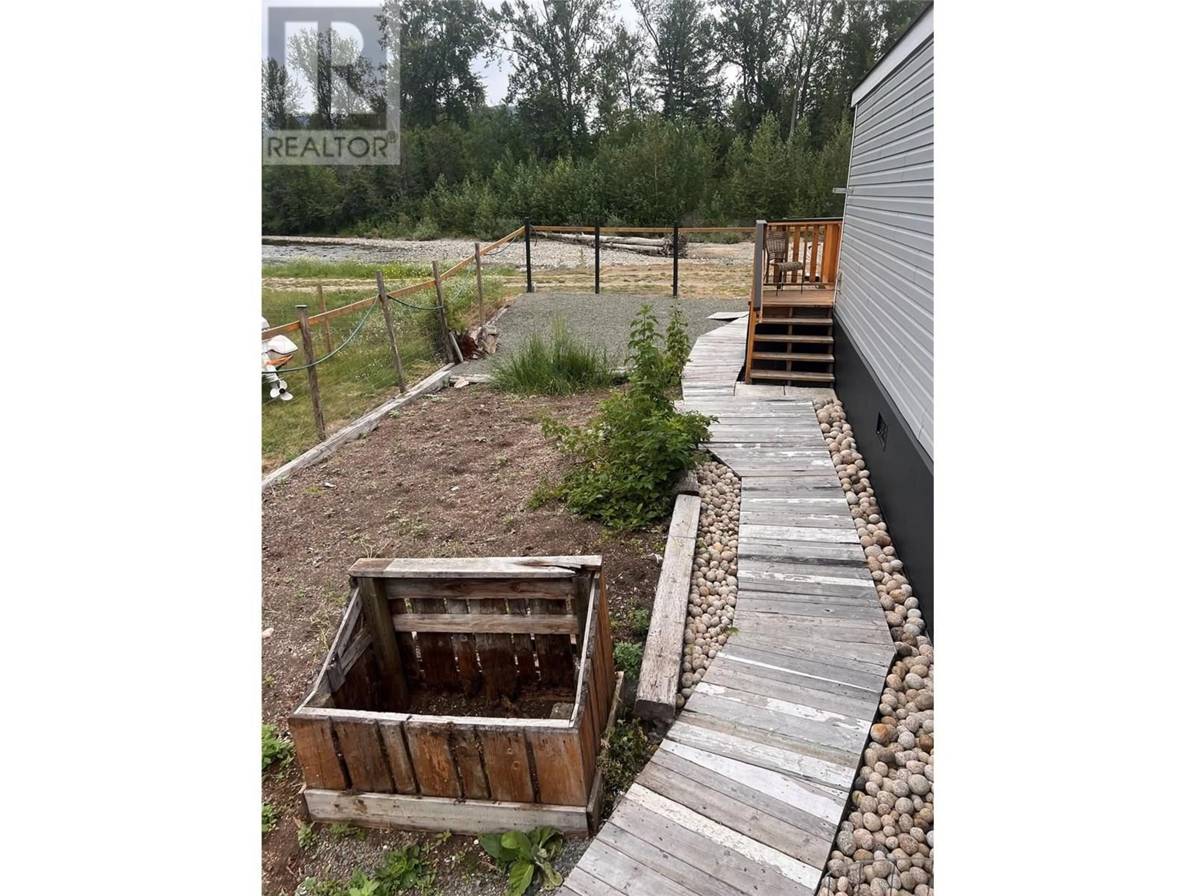 Unknown for 16 - 4626 SUMMER ROAD, Barriere British Columbia V0E1E0