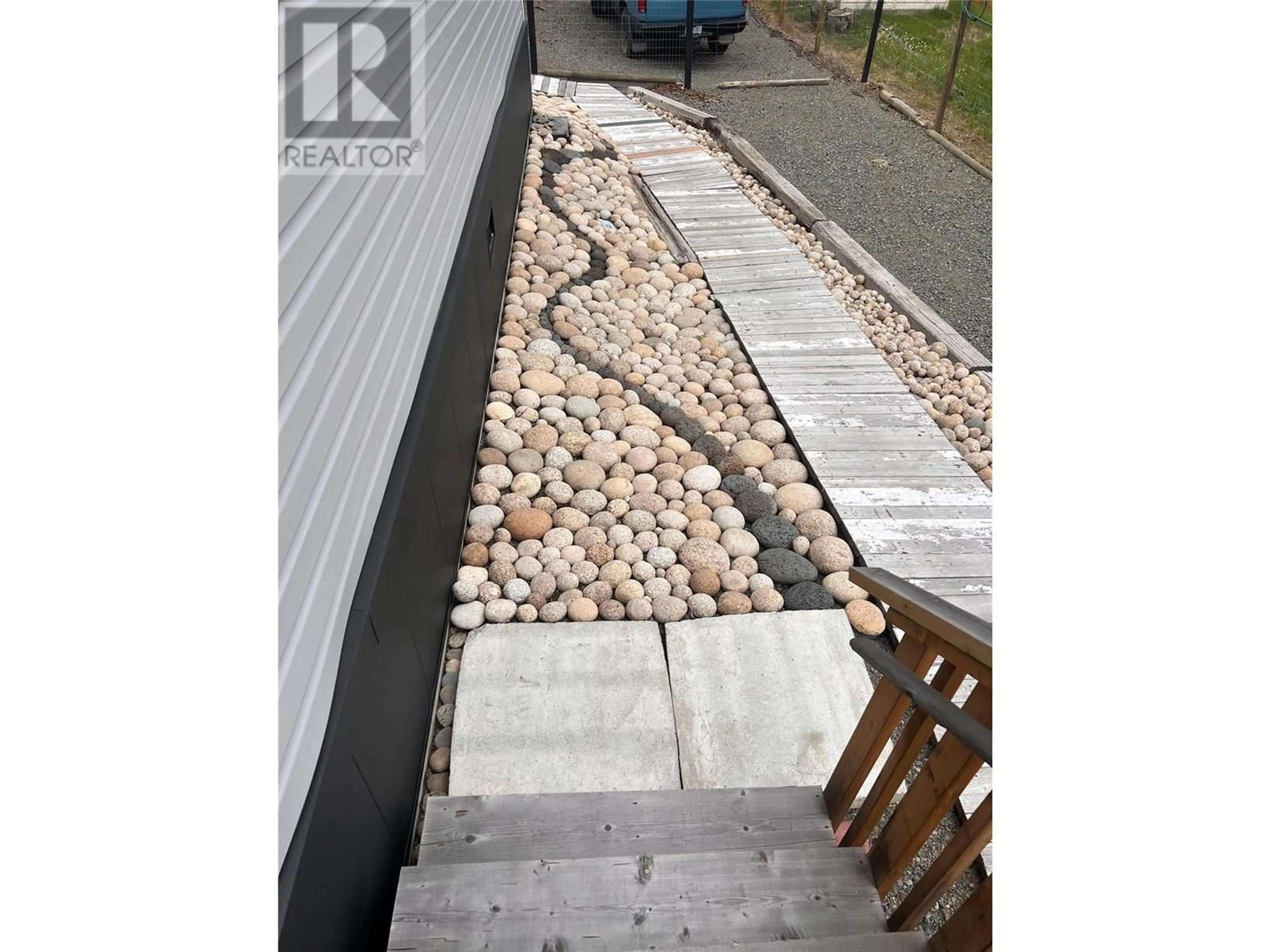 Patio, street for 16 - 4626 SUMMER ROAD, Barriere British Columbia V0E1E0