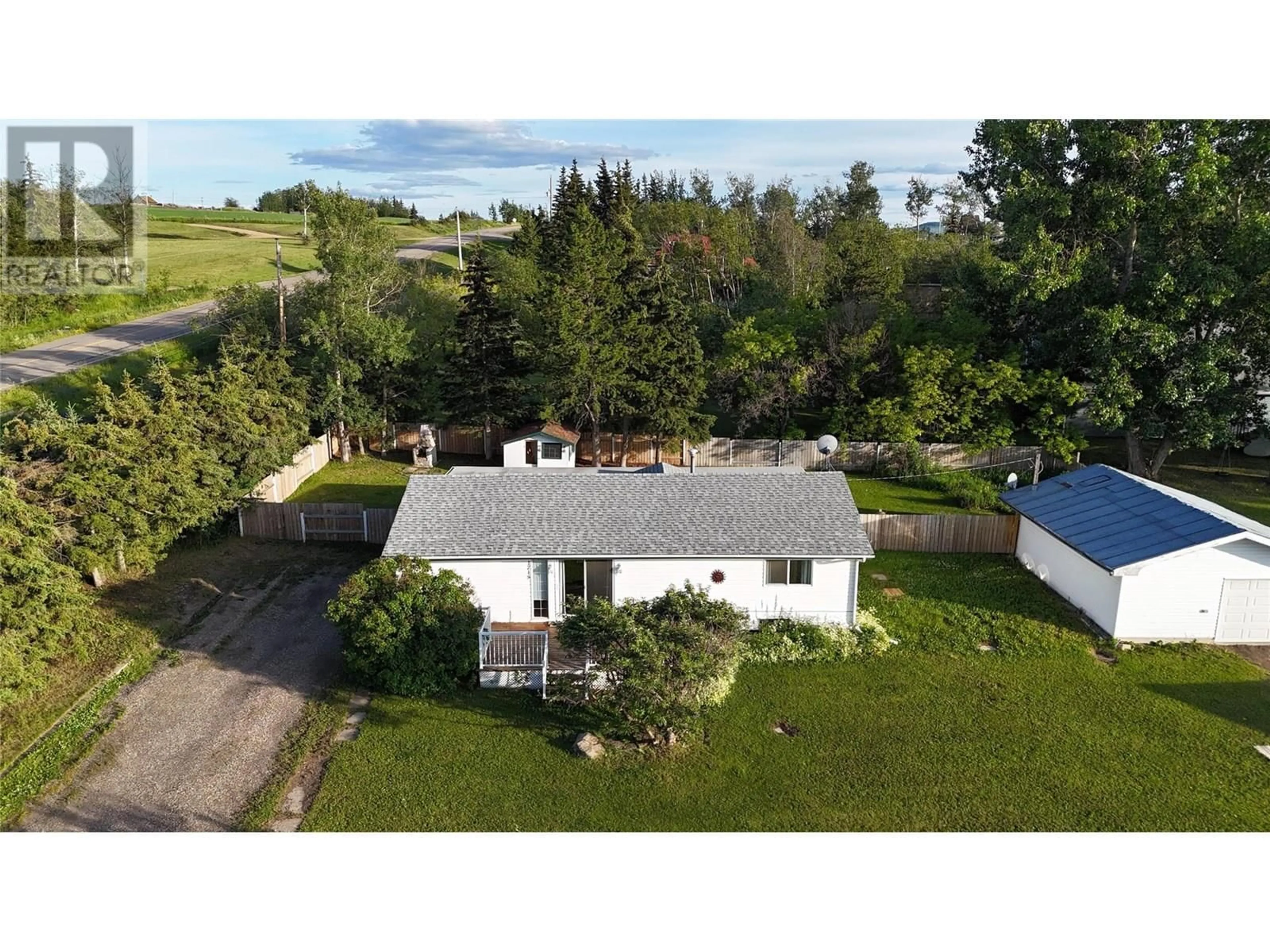 A pic from outside/outdoor area/front of a property/back of a property/a pic from drone, unknown for 1715 HARPER OTHER, Dawson Creek British Columbia V1G4E8