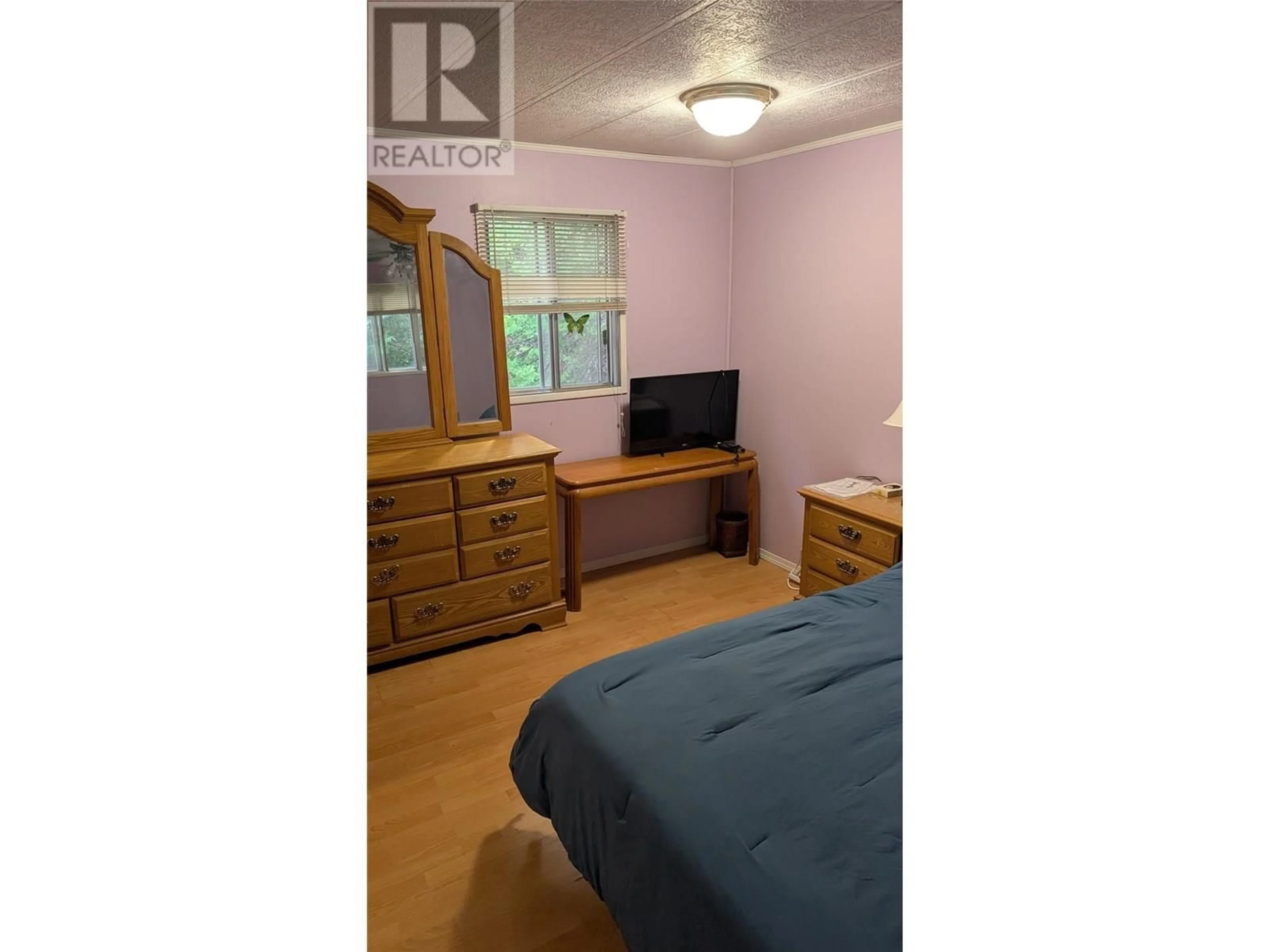 A pic of a room for 33 - 6588 97A HIGHWAY, Enderby British Columbia V0E1V3