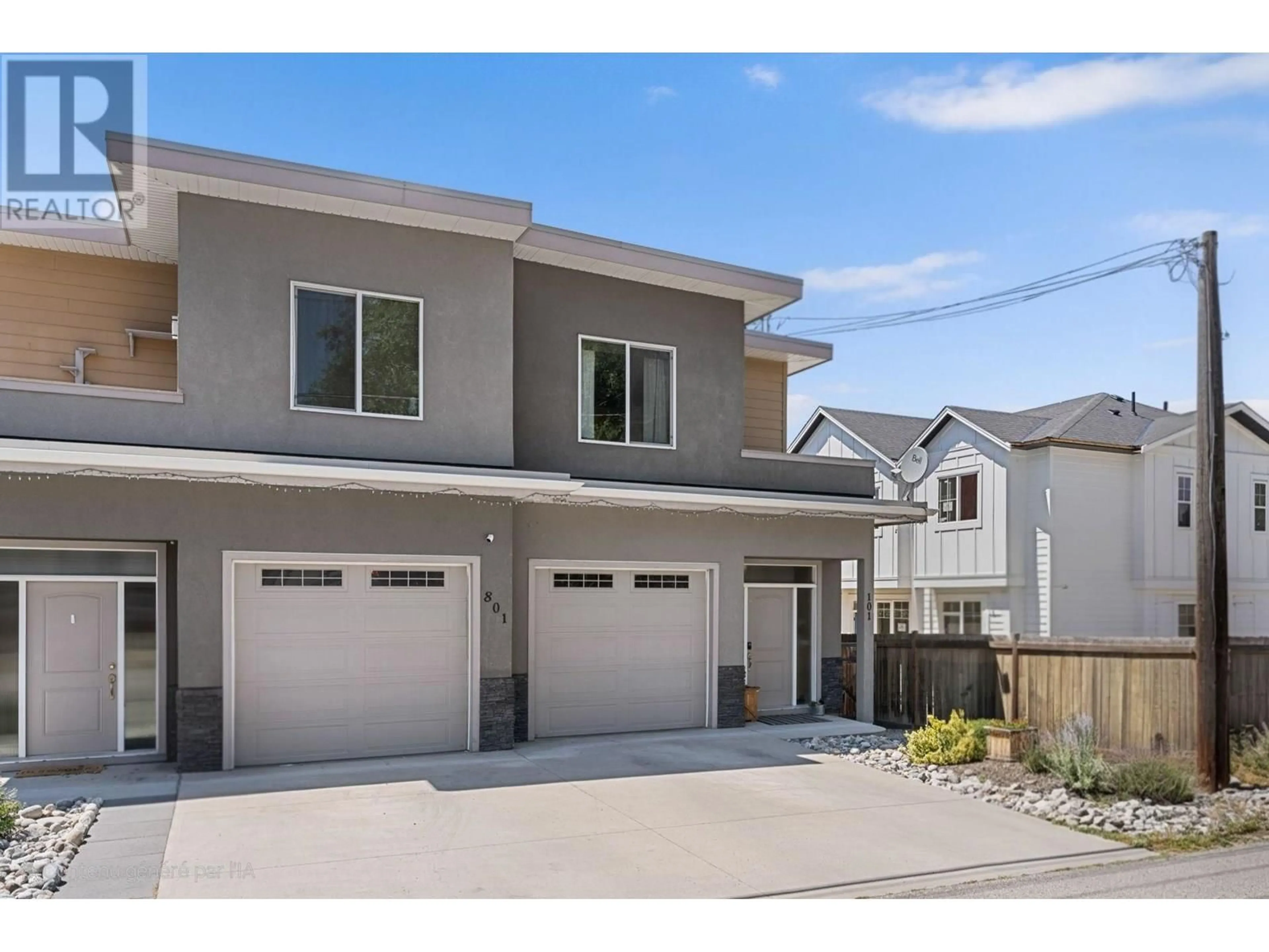 Home with vinyl exterior material, street for 101 - 801 ONTARIO STREET, Penticton British Columbia V2A4S4