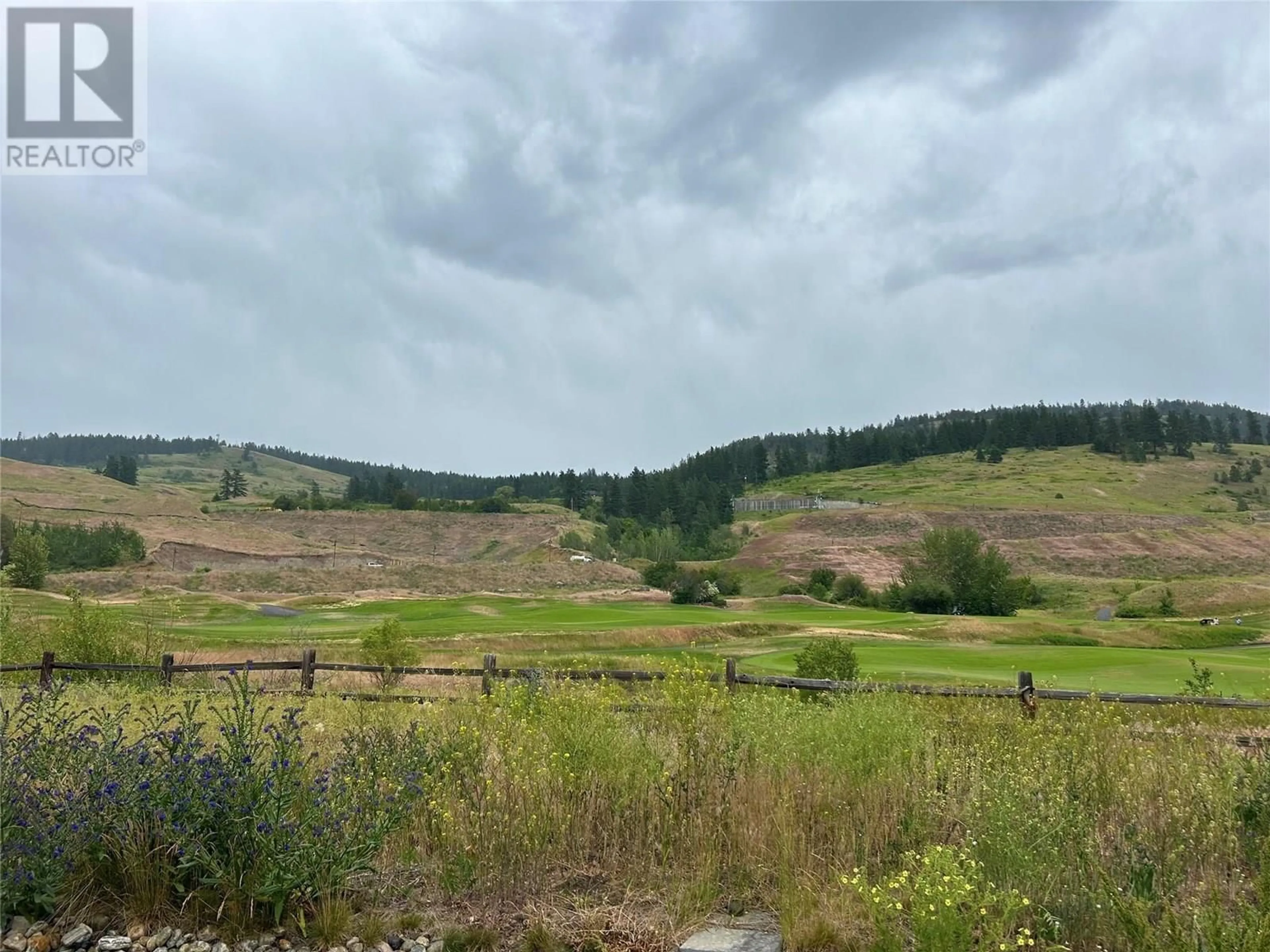 Blurry image for 1769 TOWER RANCH DRIVE, Kelowna British Columbia V1P1T2