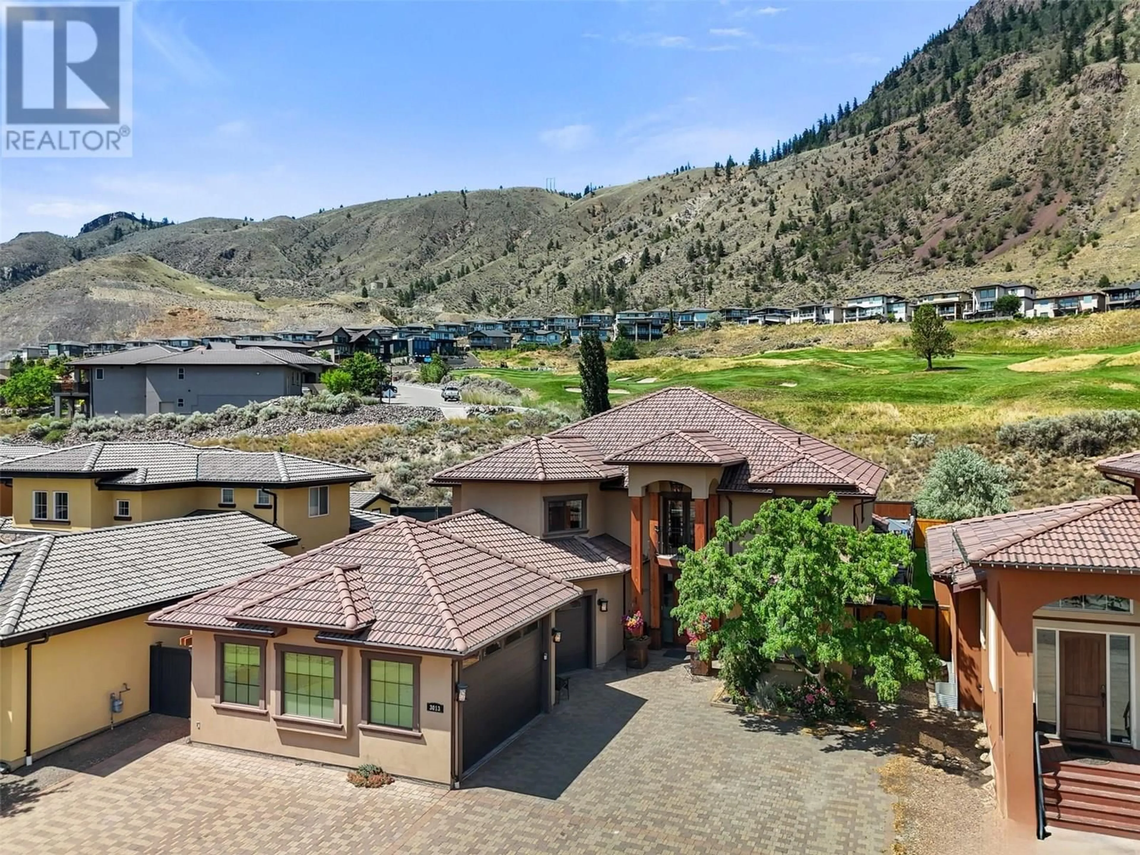 A pic from outside/outdoor area/front of a property/back of a property/a pic from drone, water/lake/river/ocean view for 3013 VISAO COURT, Kamloops British Columbia V2H0C6