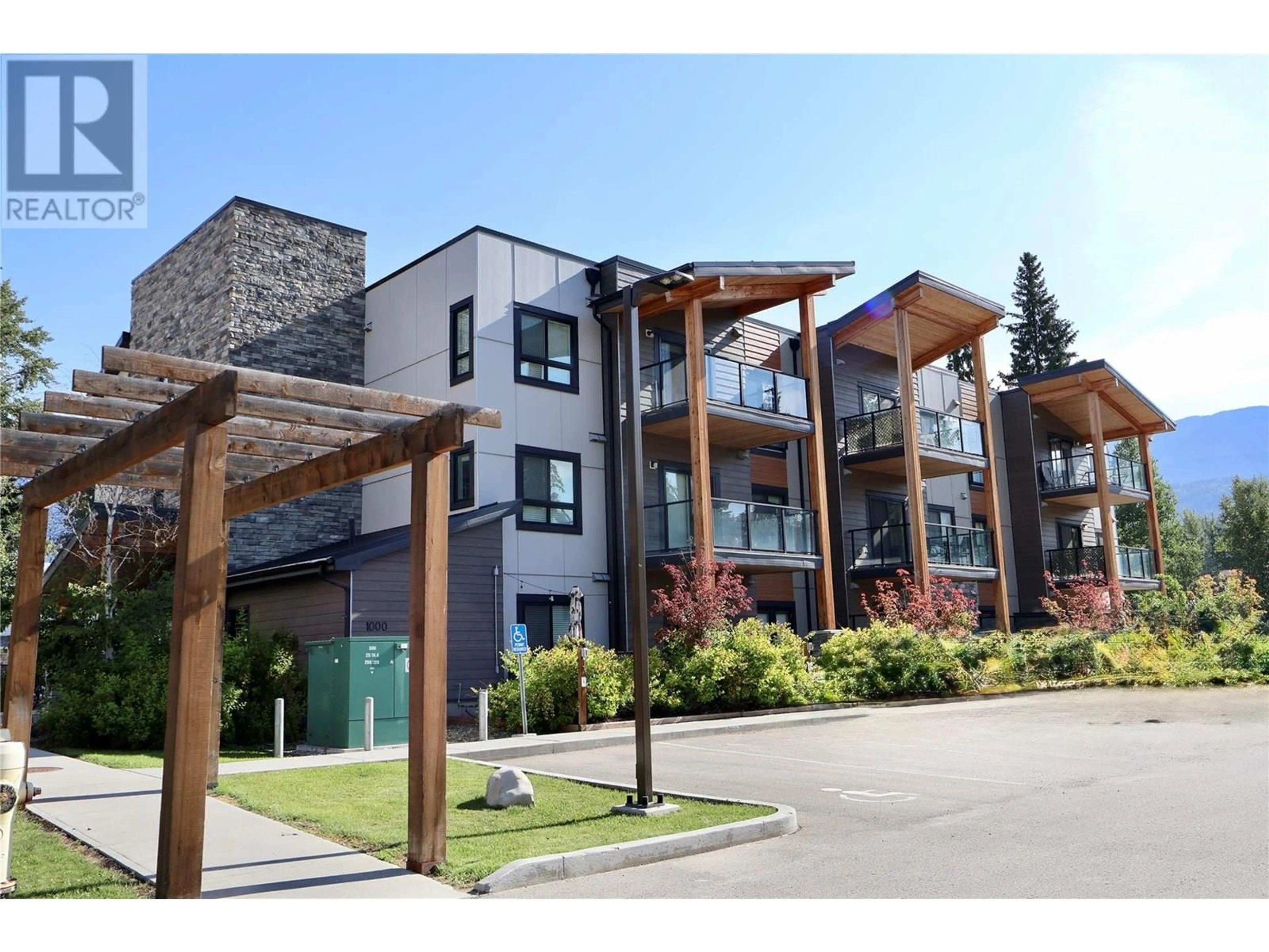 Unknown for 1202 - 410 5TH AVENUE, Golden British Columbia V0A1H0