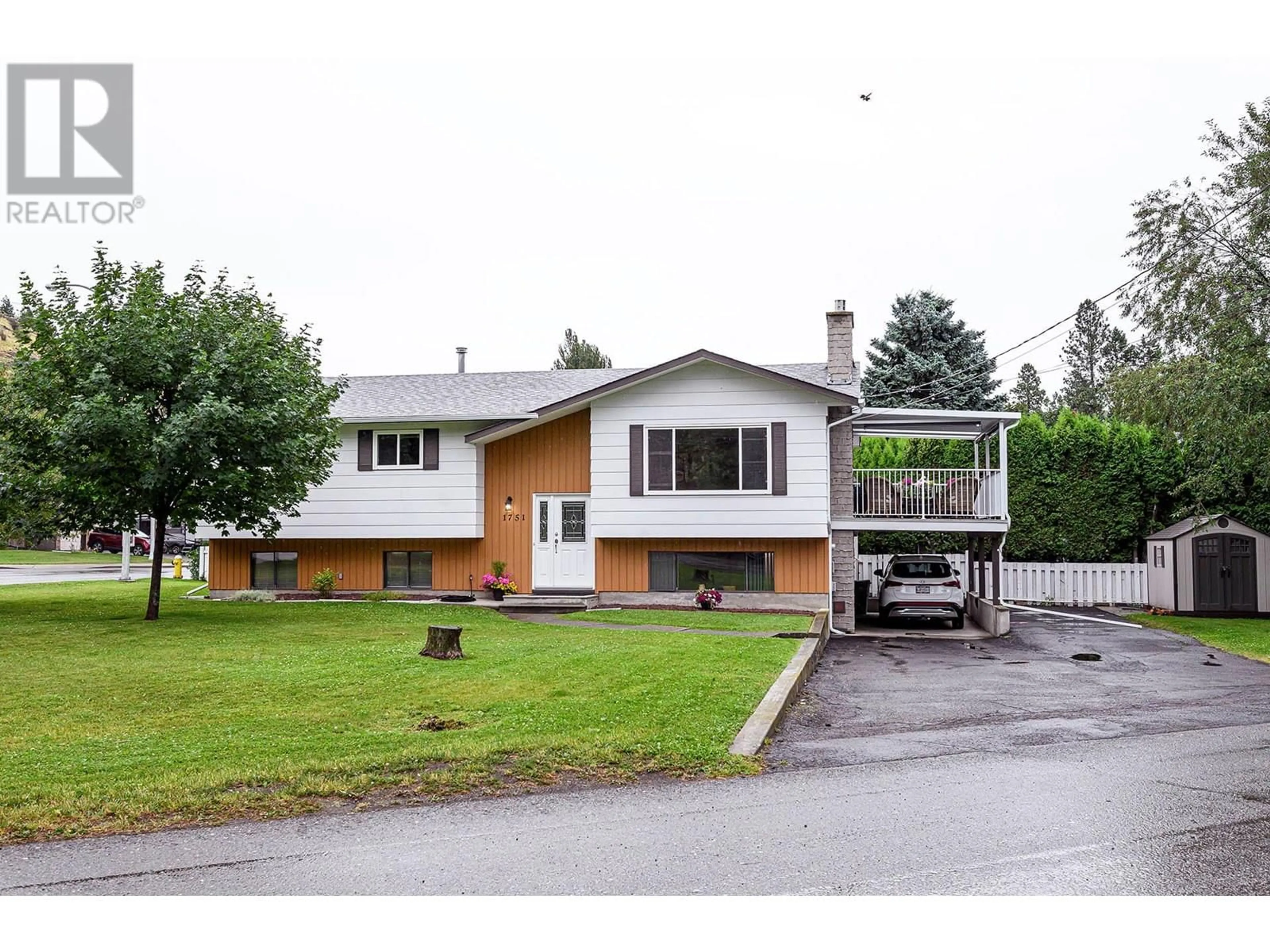 Home with vinyl exterior material, street for 1751 HILLSIDE DRIVE, Kamloops British Columbia V2E1N4