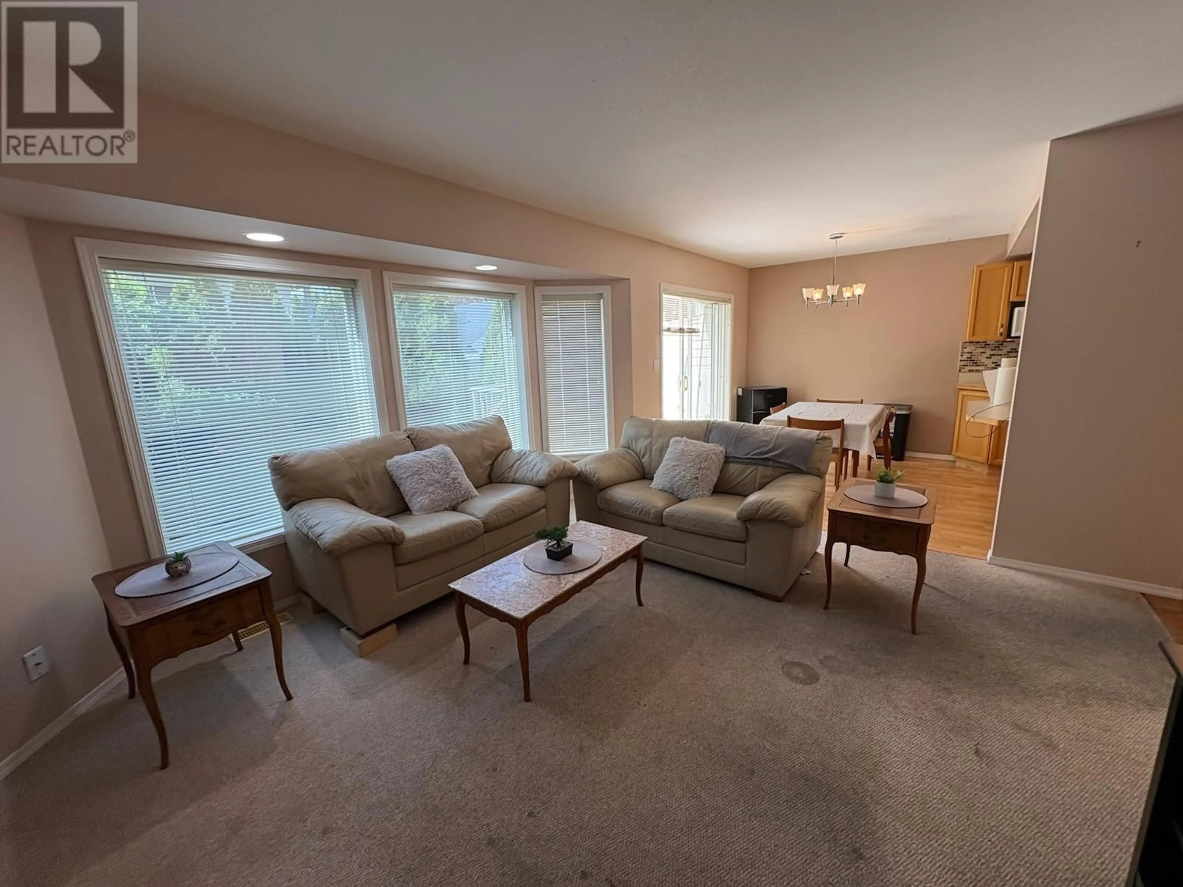 Living room with furniture, unknown for 3 - 3462 SOUTH MAIN STREET, Penticton British Columbia V2A5J6