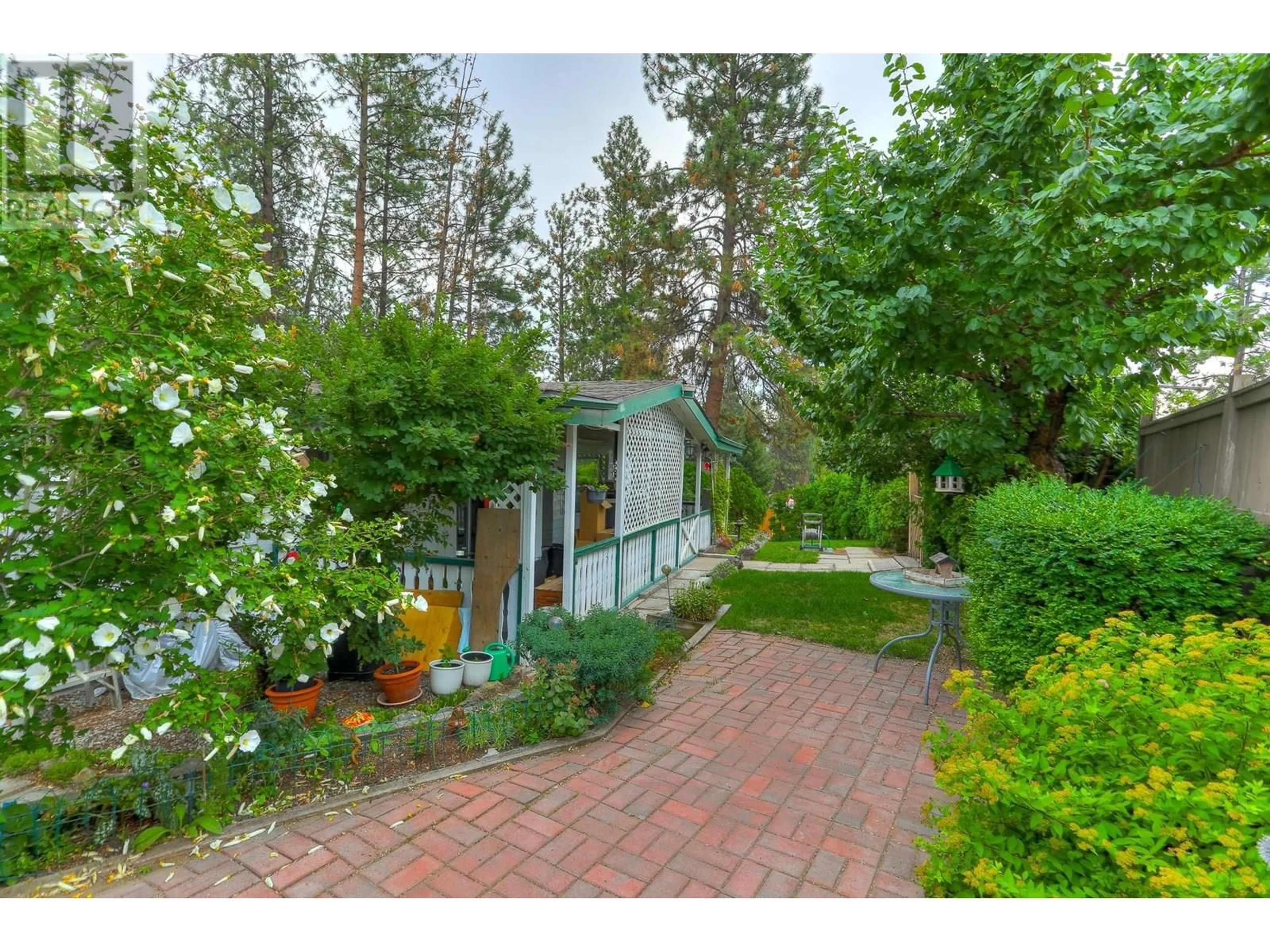 Patio, street for 60 - 1999 HIGHWAY 97 OTHER SOUTH, Kelowna British Columbia V1Z1B2