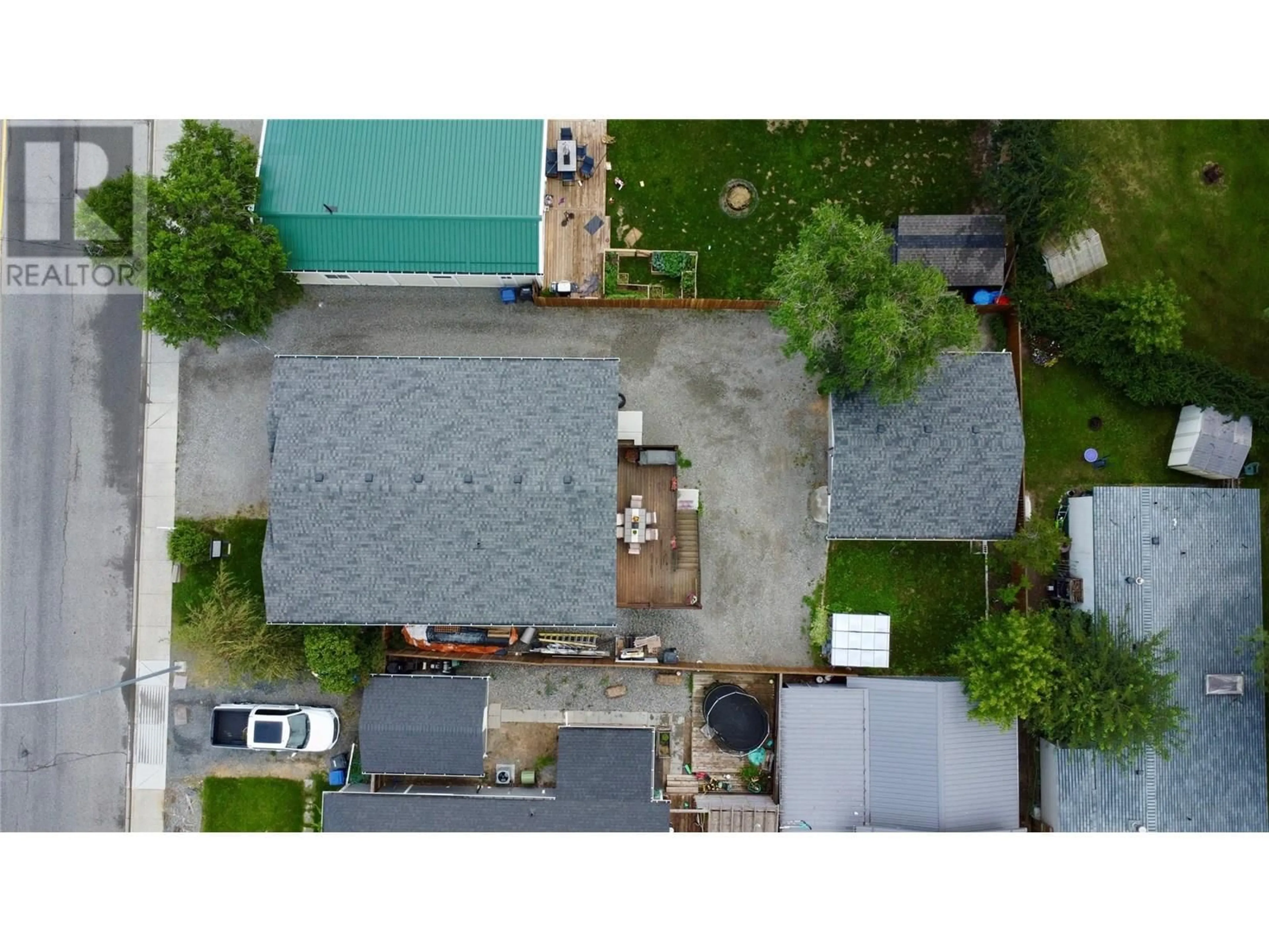 A pic from outside/outdoor area/front of a property/back of a property/a pic from drone, street for 90 WATTSVILLE ROAD, Cranbrook British Columbia V1C2A2