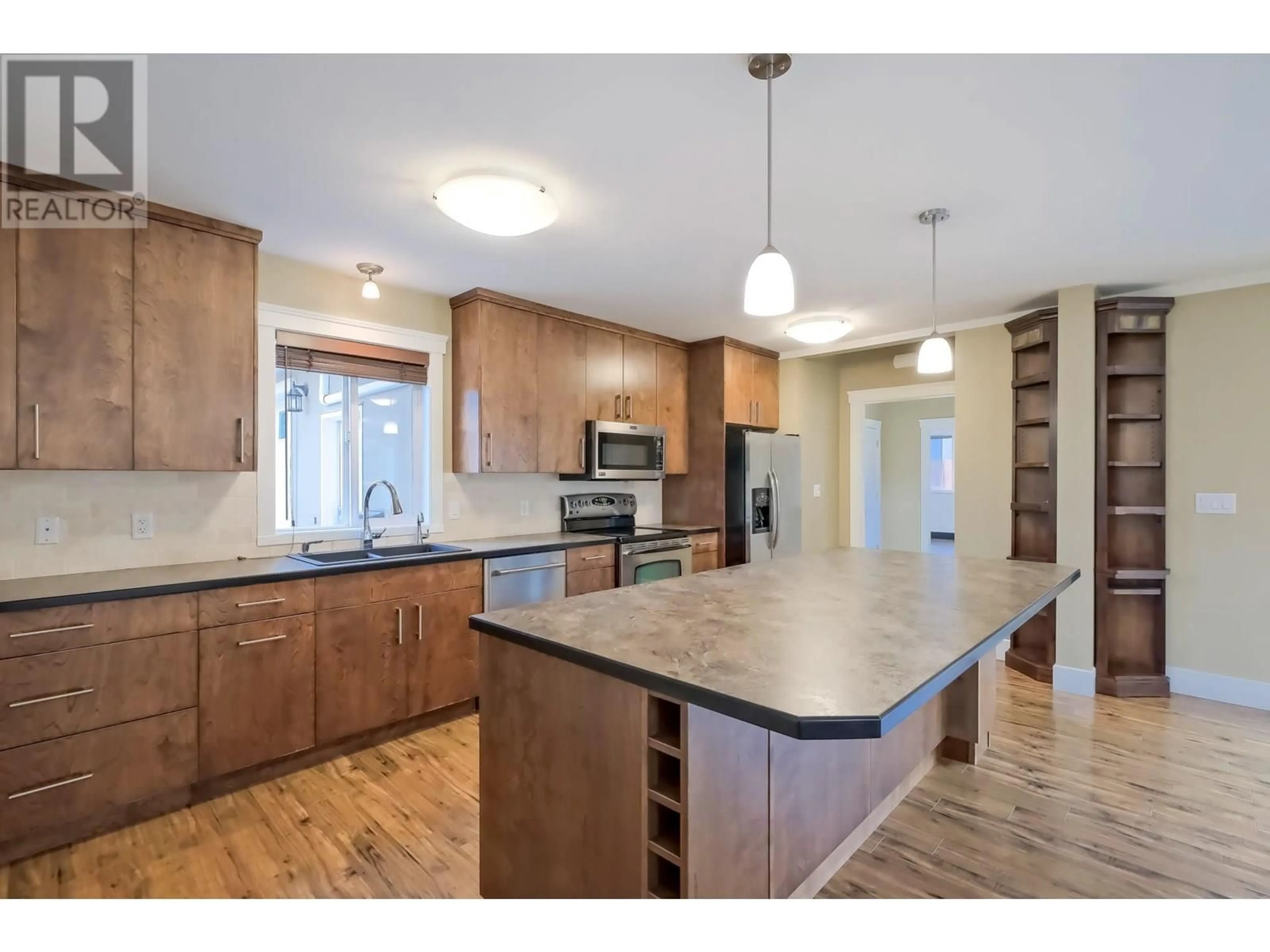 Open concept kitchen, unknown for 260 UPPER BENCH ROAD NORTH OTHER, Penticton British Columbia V2A9T2