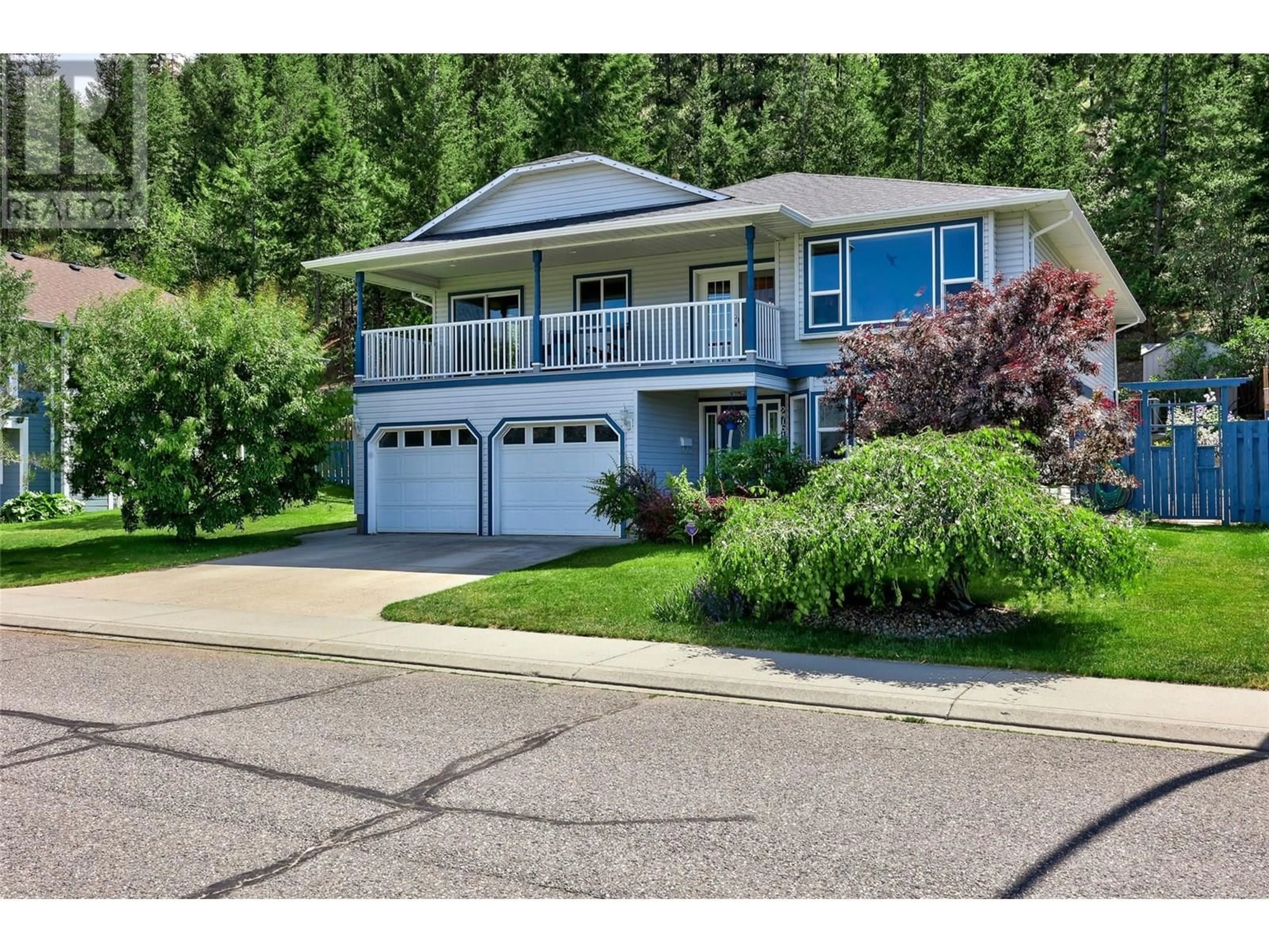 Home with vinyl exterior material, street for 2761 SKEENA DRIVE, Kamloops British Columbia V2E2M9
