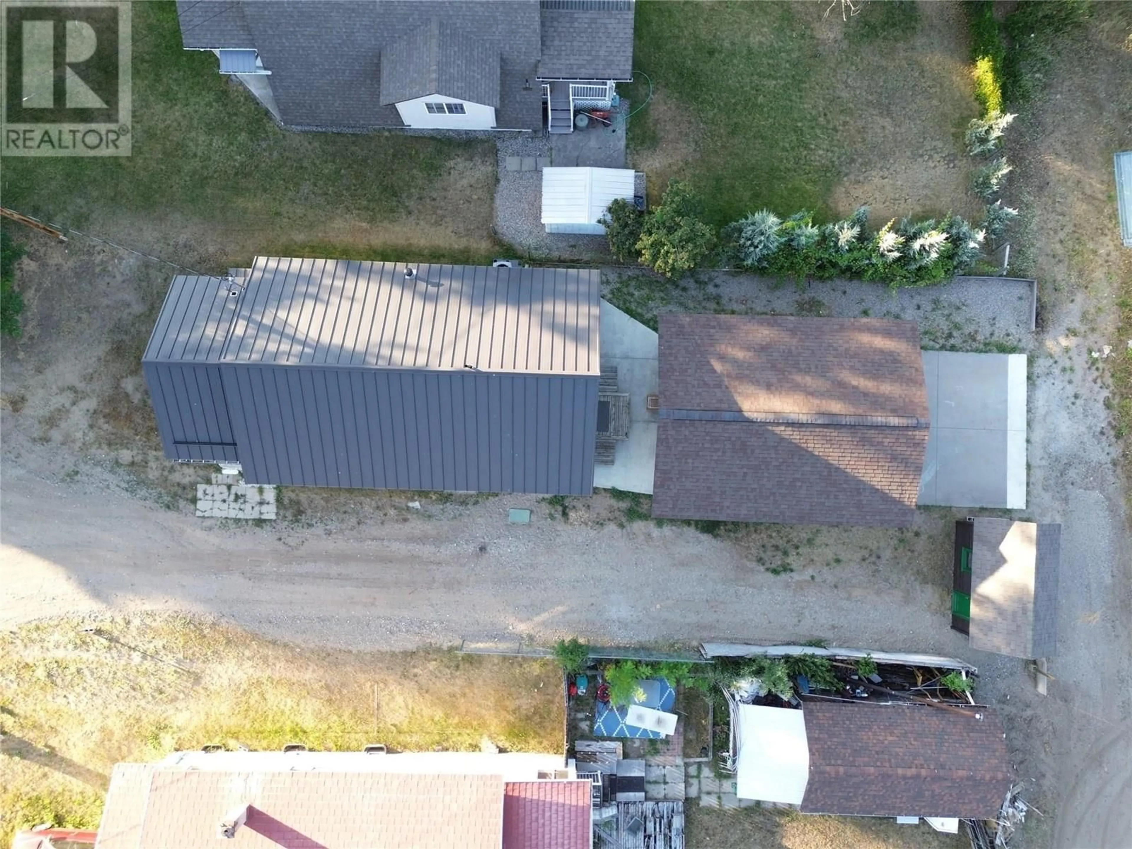 A pic from outside/outdoor area/front of a property/back of a property/a pic from drone, building for 1640 ODE ROAD, Christina Lake British Columbia V0H1E0
