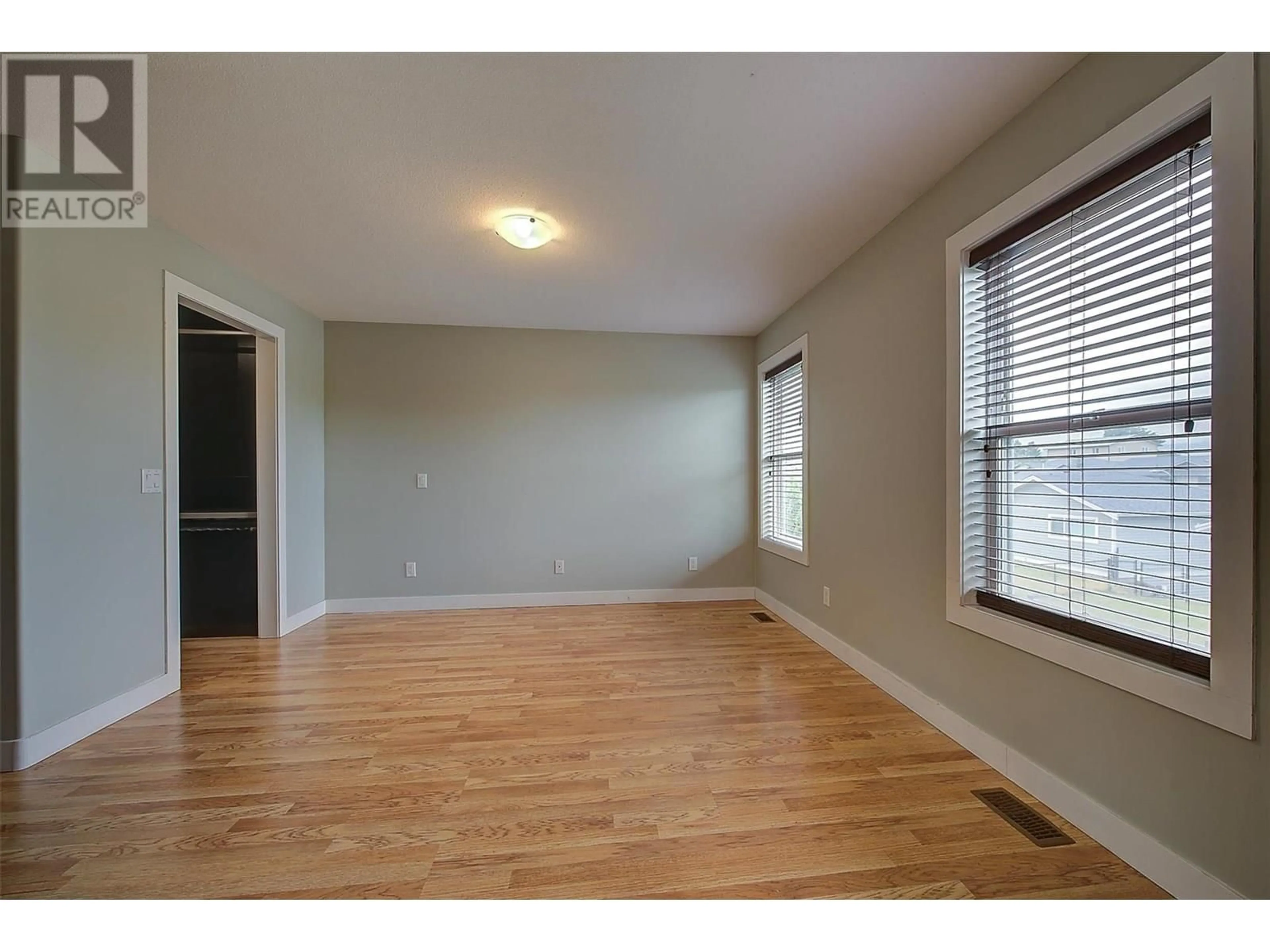 A pic of a room for 319 ARAB ROAD, Kelowna British Columbia V1V3A8