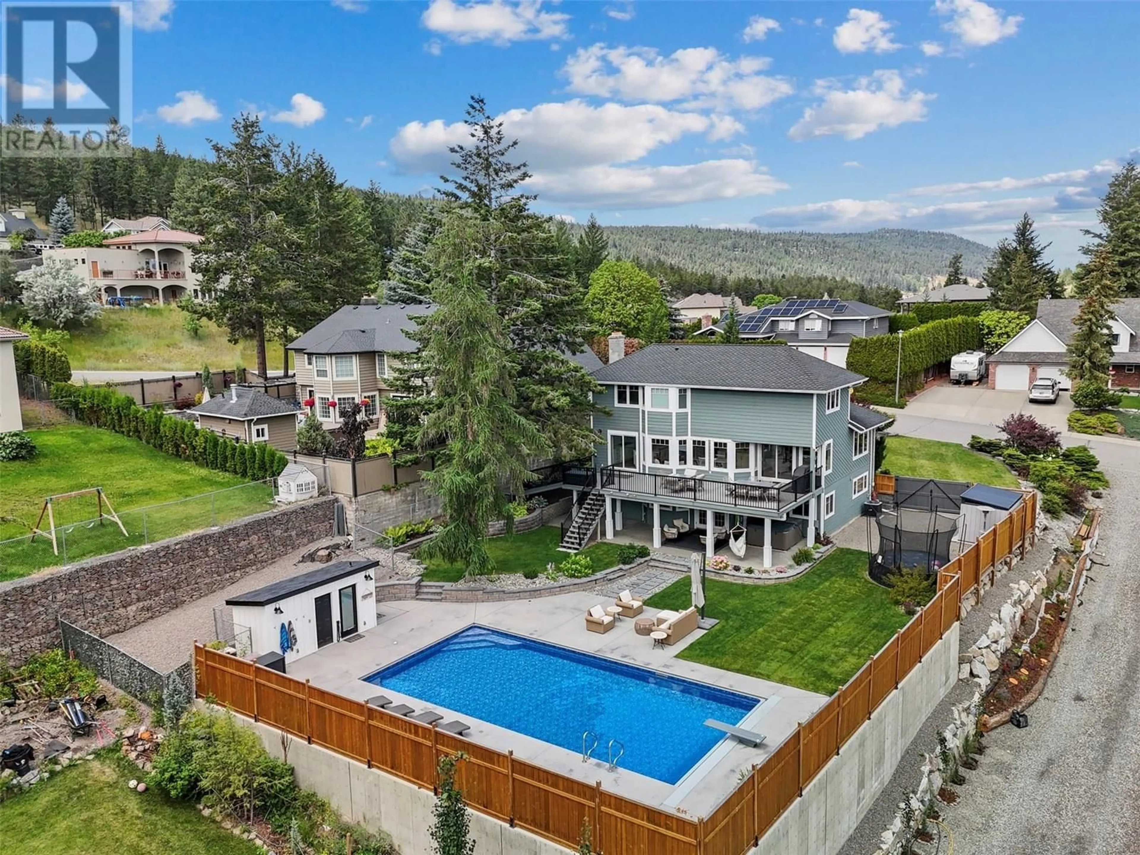 A pic from outside/outdoor area/front of a property/back of a property/a pic from drone, water/lake/river/ocean view for 2081 GLENMOHR DRIVE, Kamloops British Columbia V1S1N4