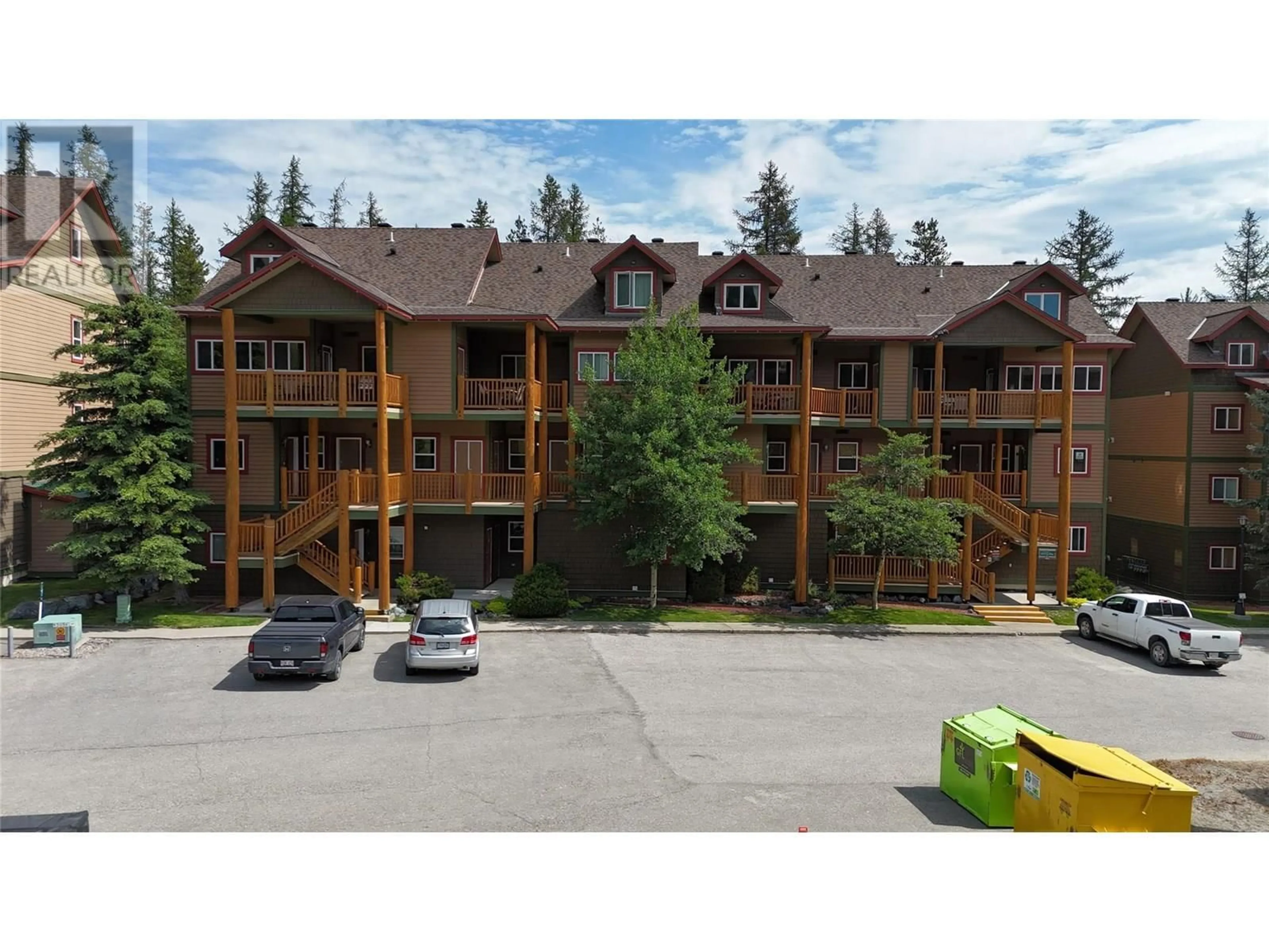 A pic from outside/outdoor area/front of a property/back of a property/a pic from drone, mountain view for 307 - 300 STEMWINDER DRIVE, Kimberley British Columbia V1A3E9