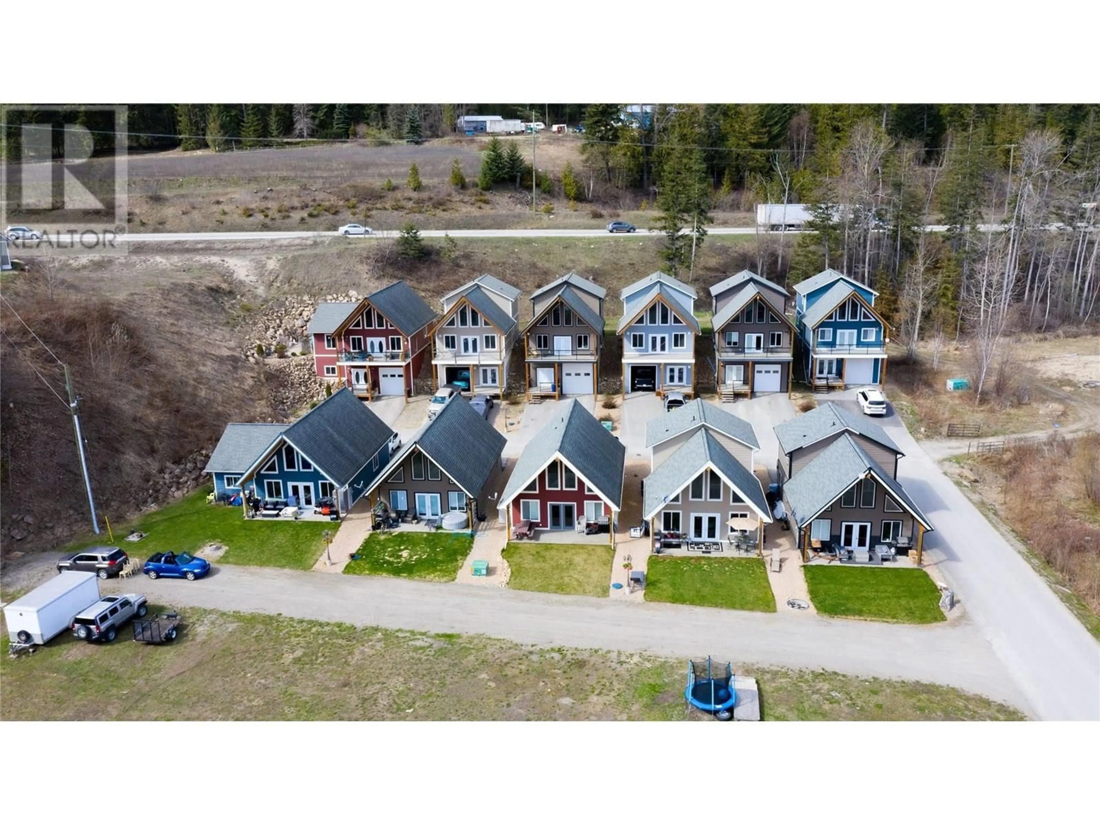A pic from outside/outdoor area/front of a property/back of a property/a pic from drone, building for 6 - 5211 TRANS CANADA HIGHWAY, Salmon Arm British Columbia V0E2X3