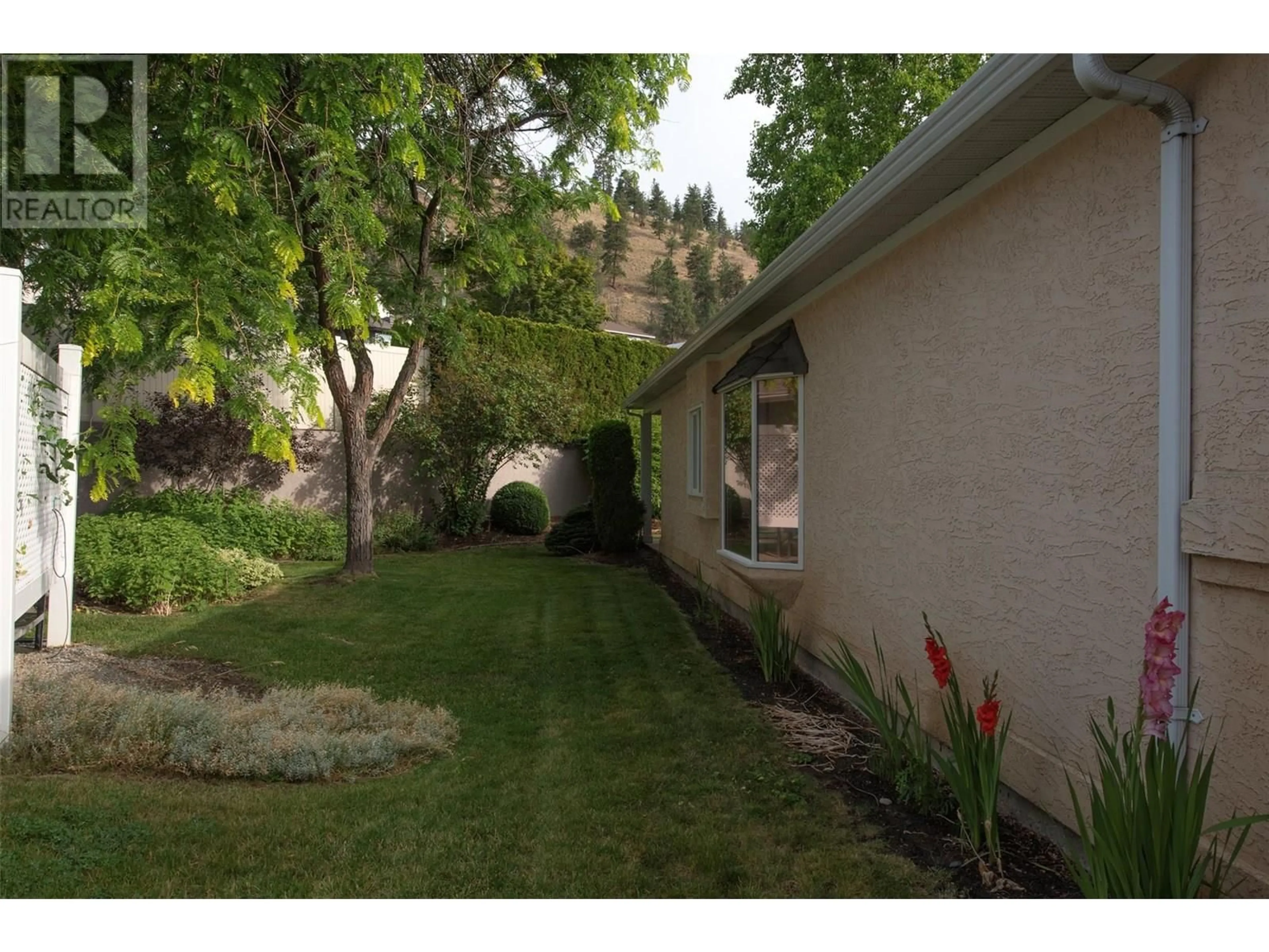 Patio, street for 35 - 615 GLENMEADOWS ROAD, Kelowna British Columbia V1V1N9