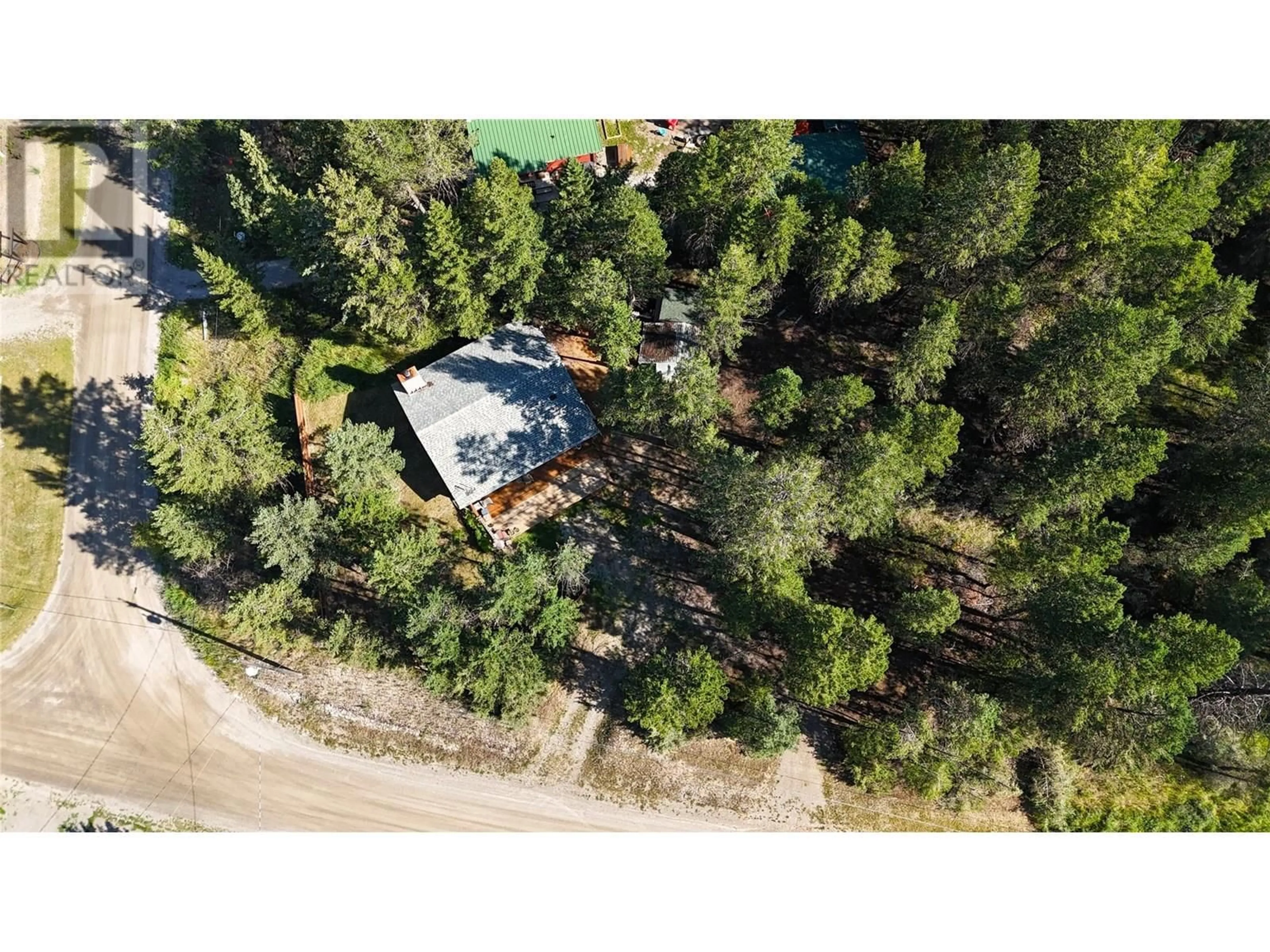 A pic from outside/outdoor area/front of a property/back of a property/a pic from drone, unknown for 4949 LUXOR CREEK ROAD, Spur Valley British Columbia V0A1E0