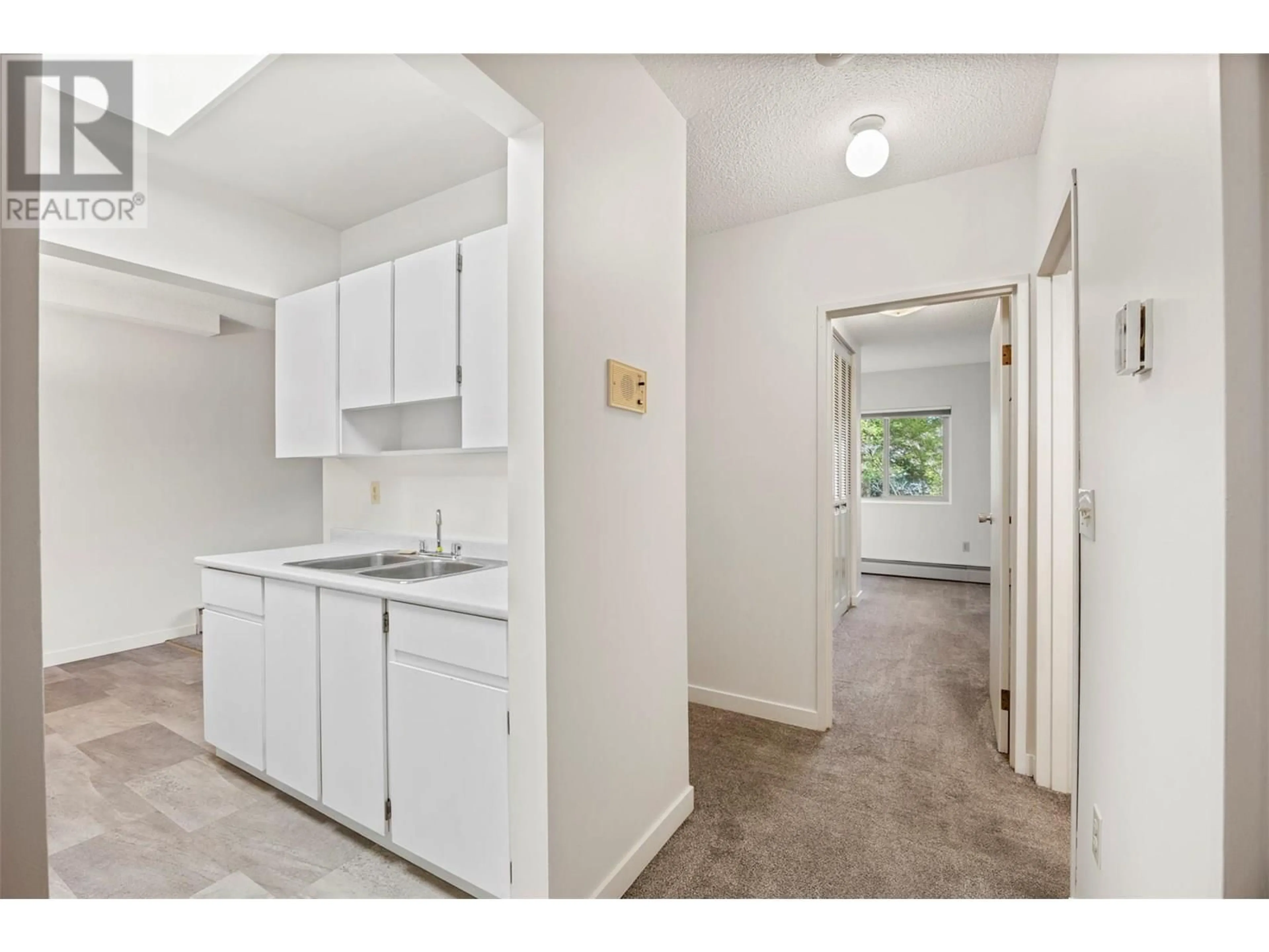 Standard kitchen, unknown for 114 - 308 CHARTRAND AVENUE, Logan Lake British Columbia V0K1W0