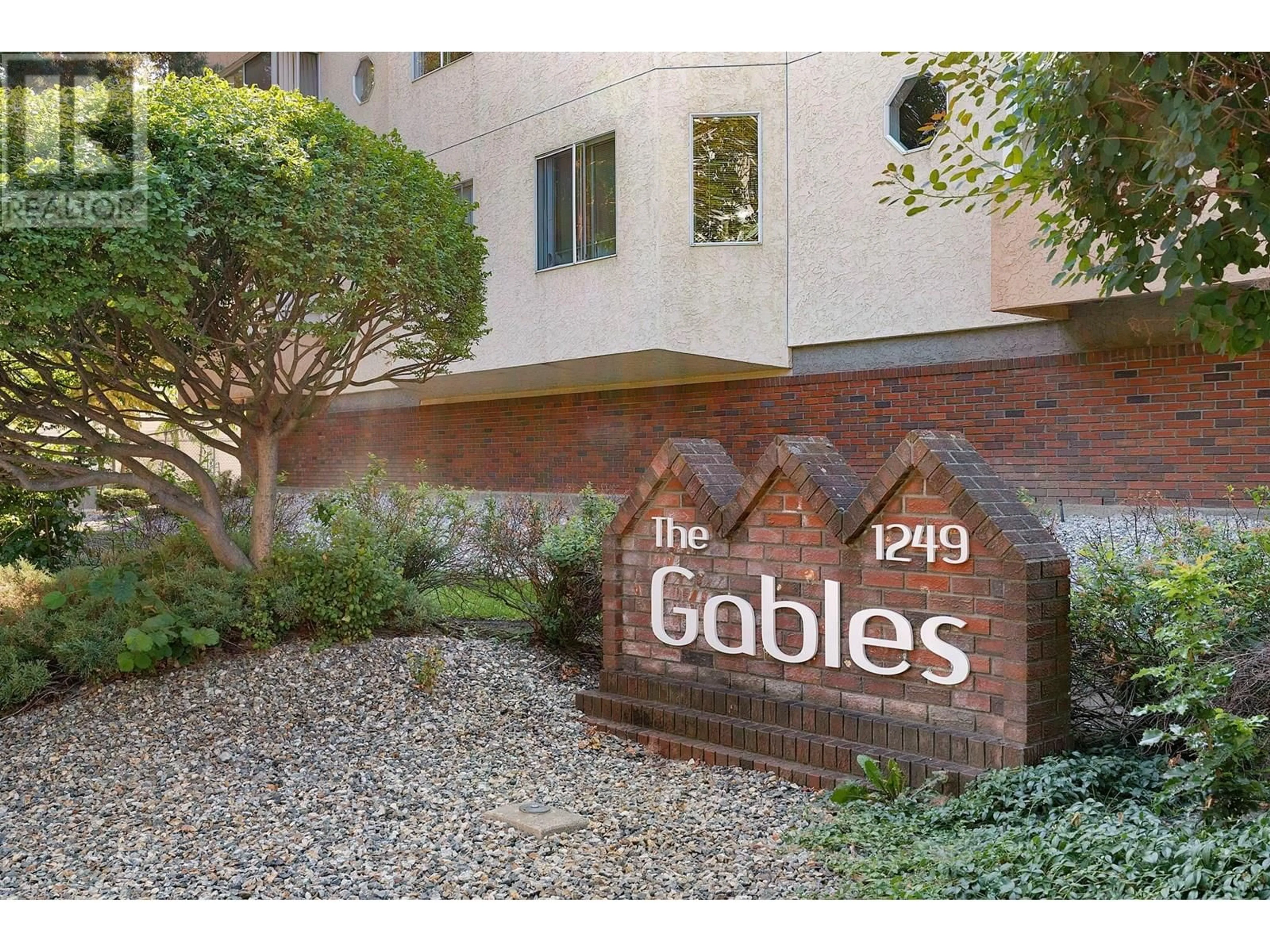 Lobby for 302 - 1249 PACIFIC AVENUE, Kelowna British Columbia V1Y5T9