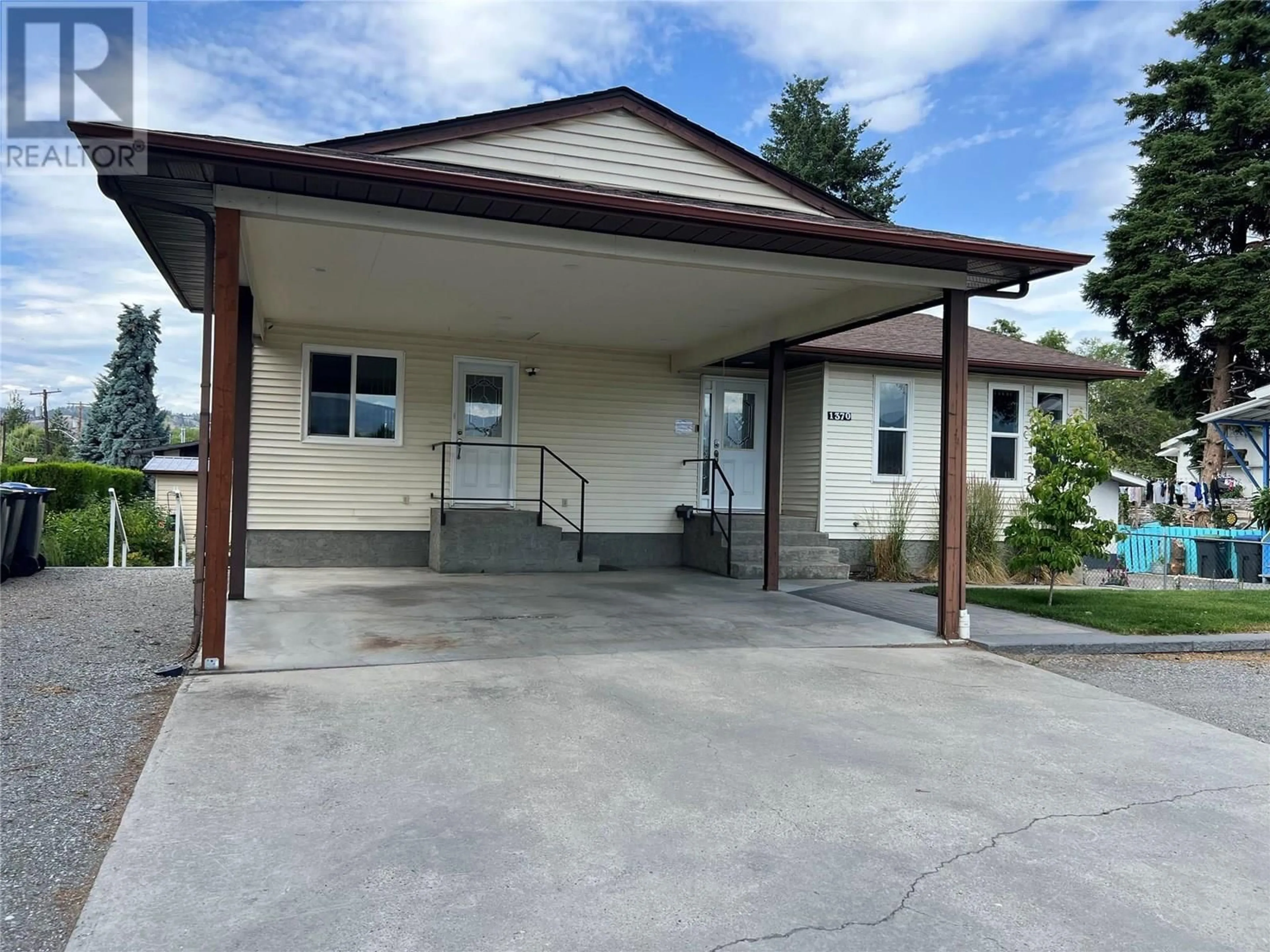 Unknown for 1370 SPRINGFIELD ROAD, Kelowna British Columbia V1Y5V1