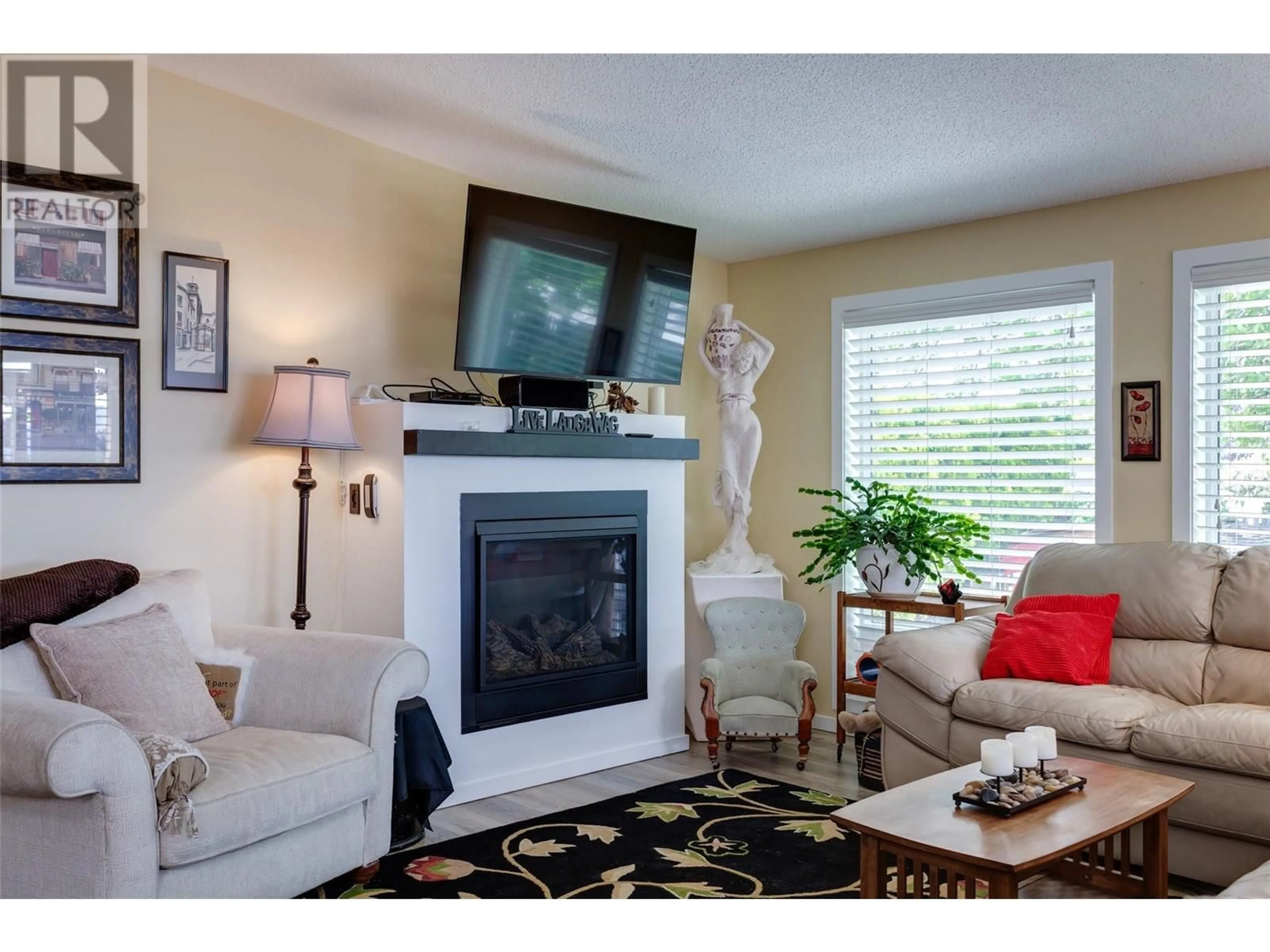 Living room with furniture, unknown for 46 - 2001 97 S HIGHWAY, West Kelowna British Columbia V1Z3M8